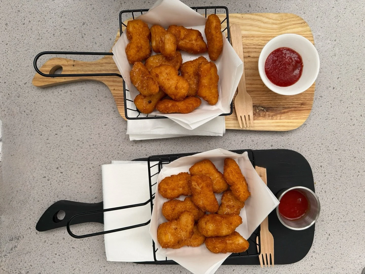 A bowl on the lanes and a bowl (of food) on the table. A combo fit for your next day out 🫨 Why not book a lane and make the visit?

#bendigo #bowling #arcade #food #fun