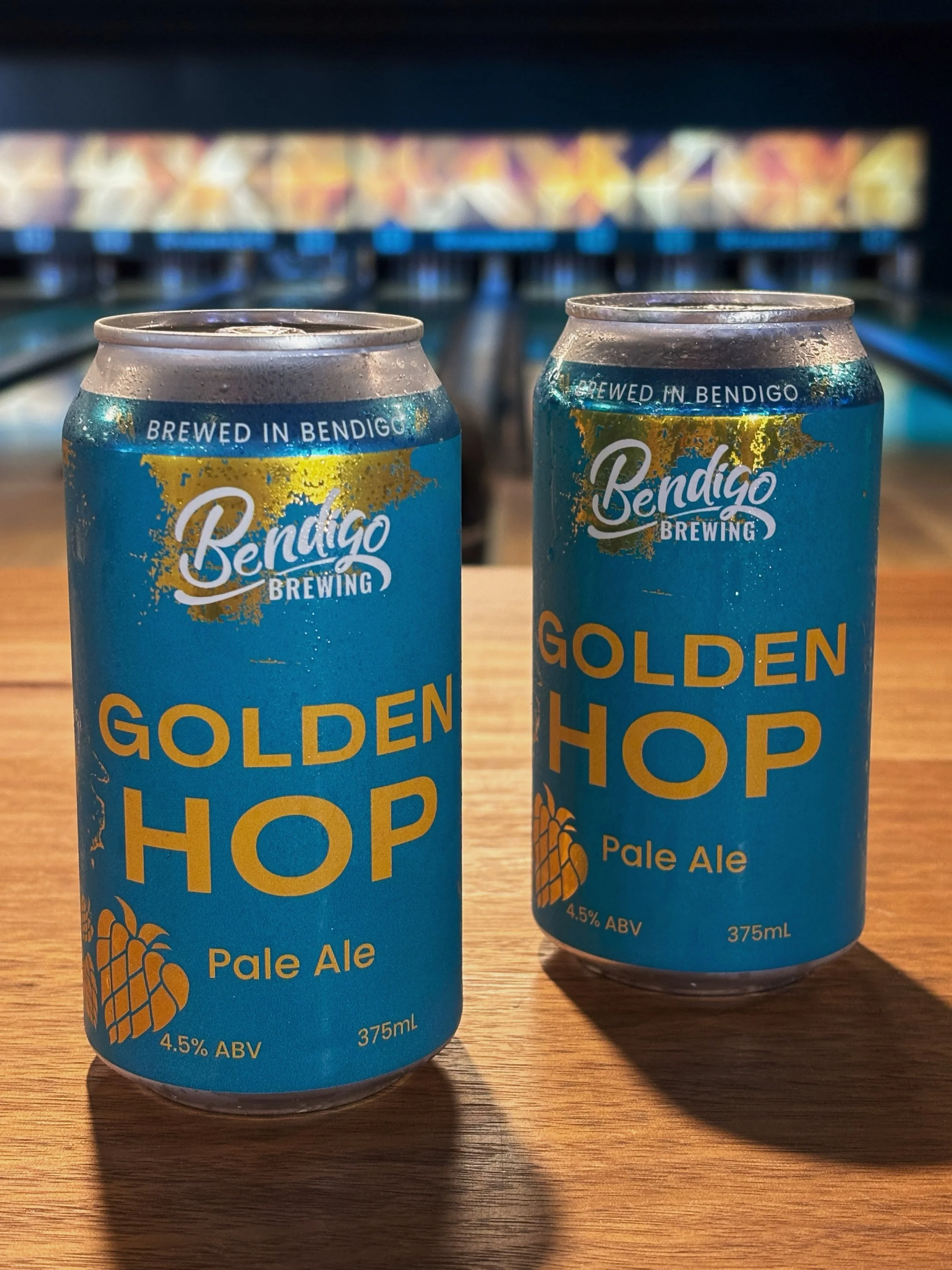 Bendigo Bowl loves local! We are now stocking @bendigobrewing to drink while you bowl and play. Show some love to your neighbour and hit the bar this weekend! 🍻

#bowling #arcade #beer #bar #bendigo