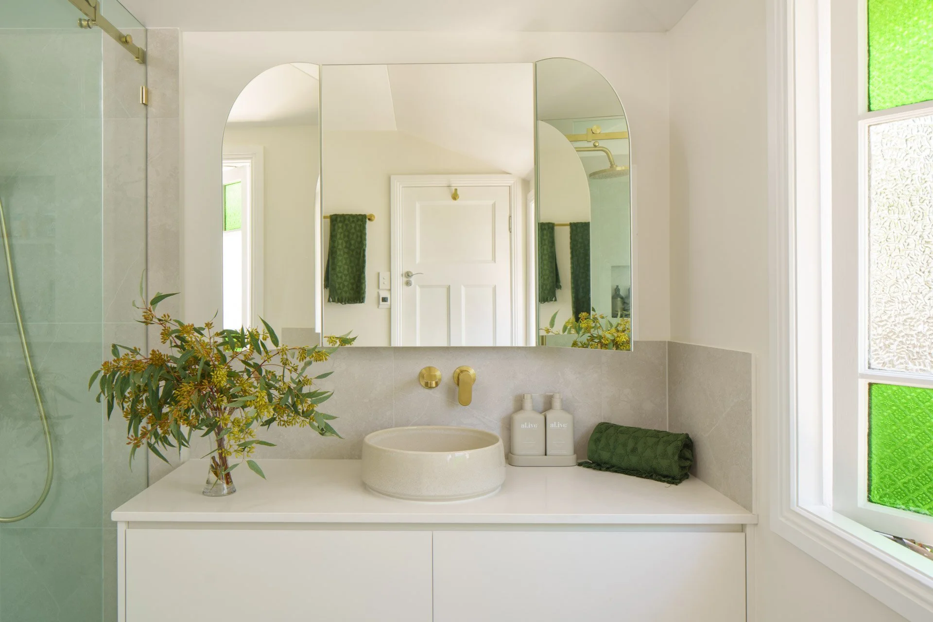 Baker Residence Bathrooms Low Res-8.jpg