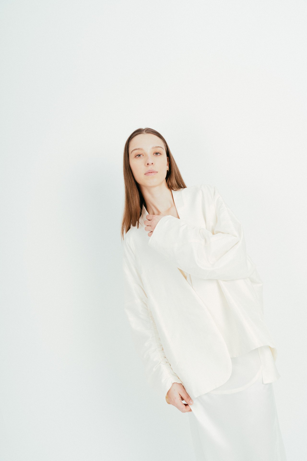 CONVERGENCE_Omnipresence_Coat_08.jpg