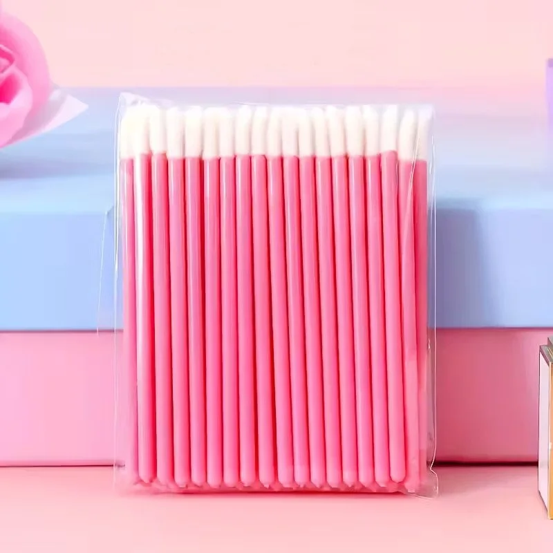 lip applicators3.jpg