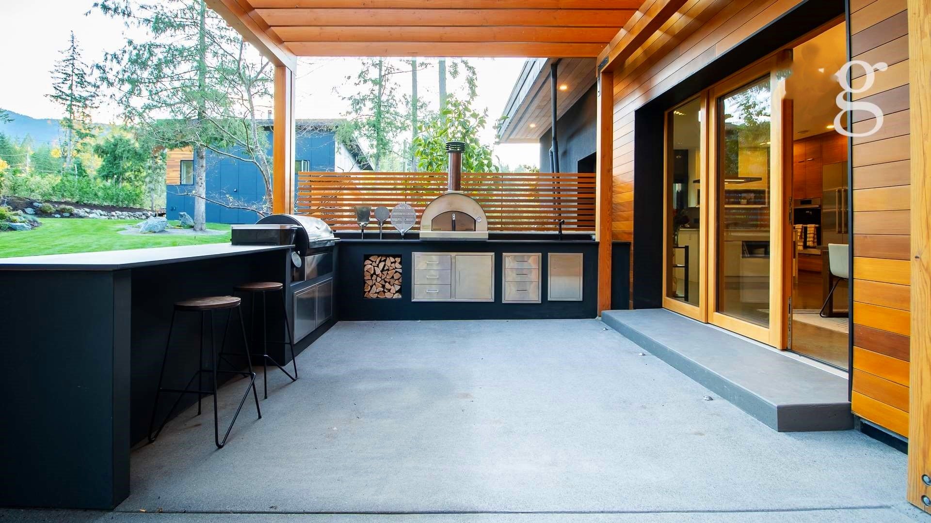 outdoor space.jpg