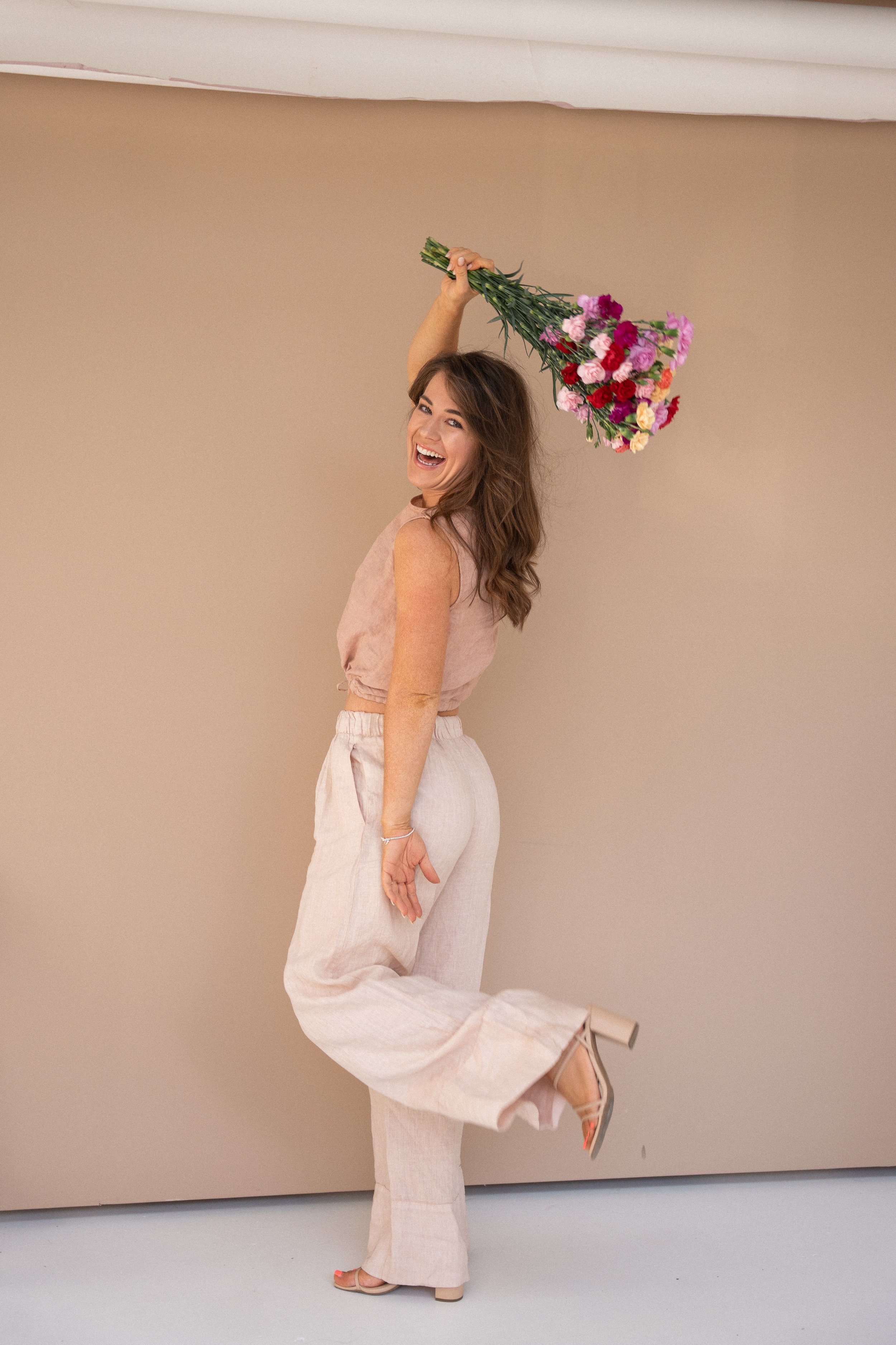 Shedding the Shame with Emily Shimwell: Miscarriage, Estrangement, and Healing Through Community