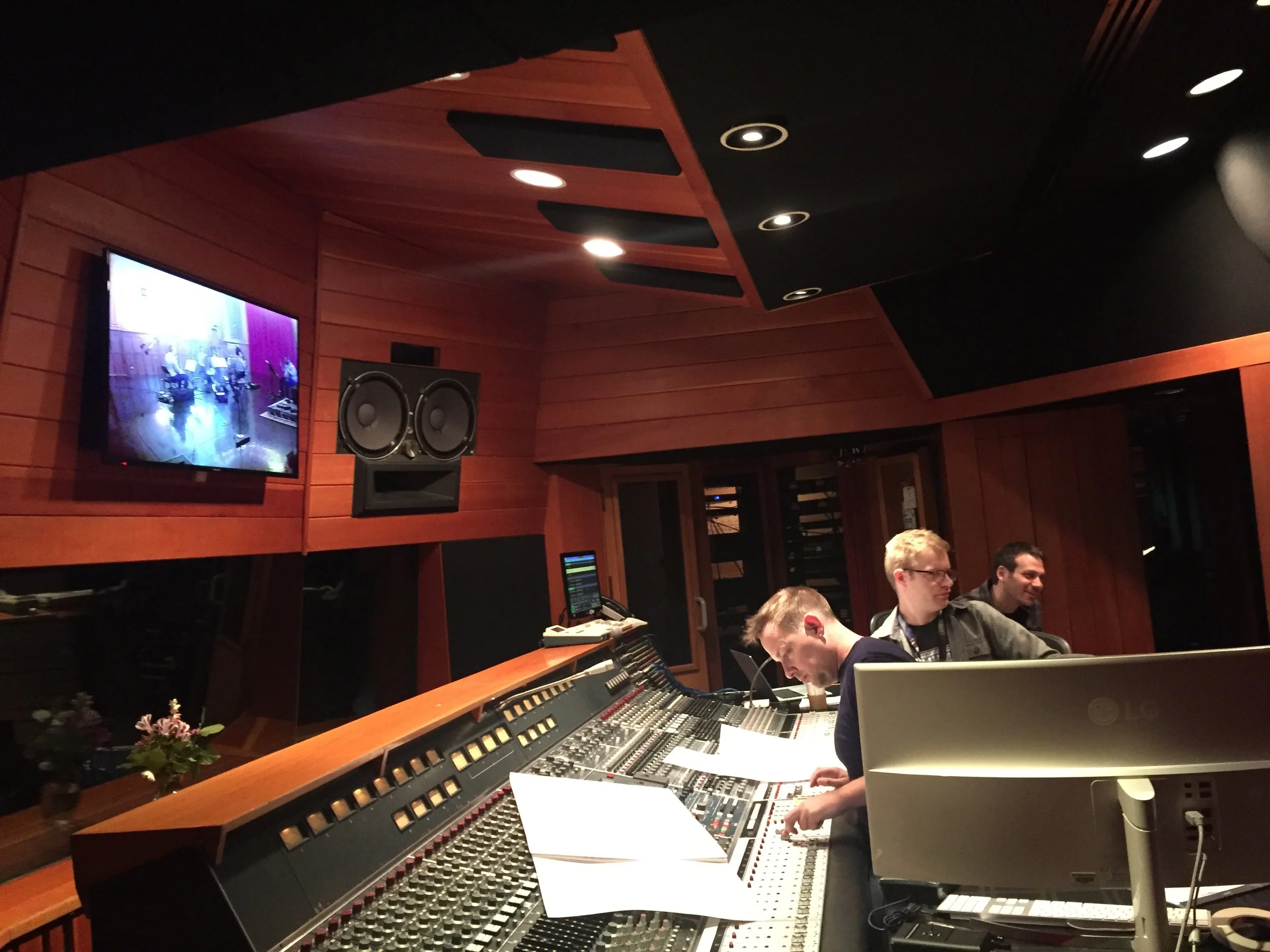 Thanh at Skywalker Sound with Riot Games music team, along with Adam Michalak, Alexander Temple, and Noah Gladstone.