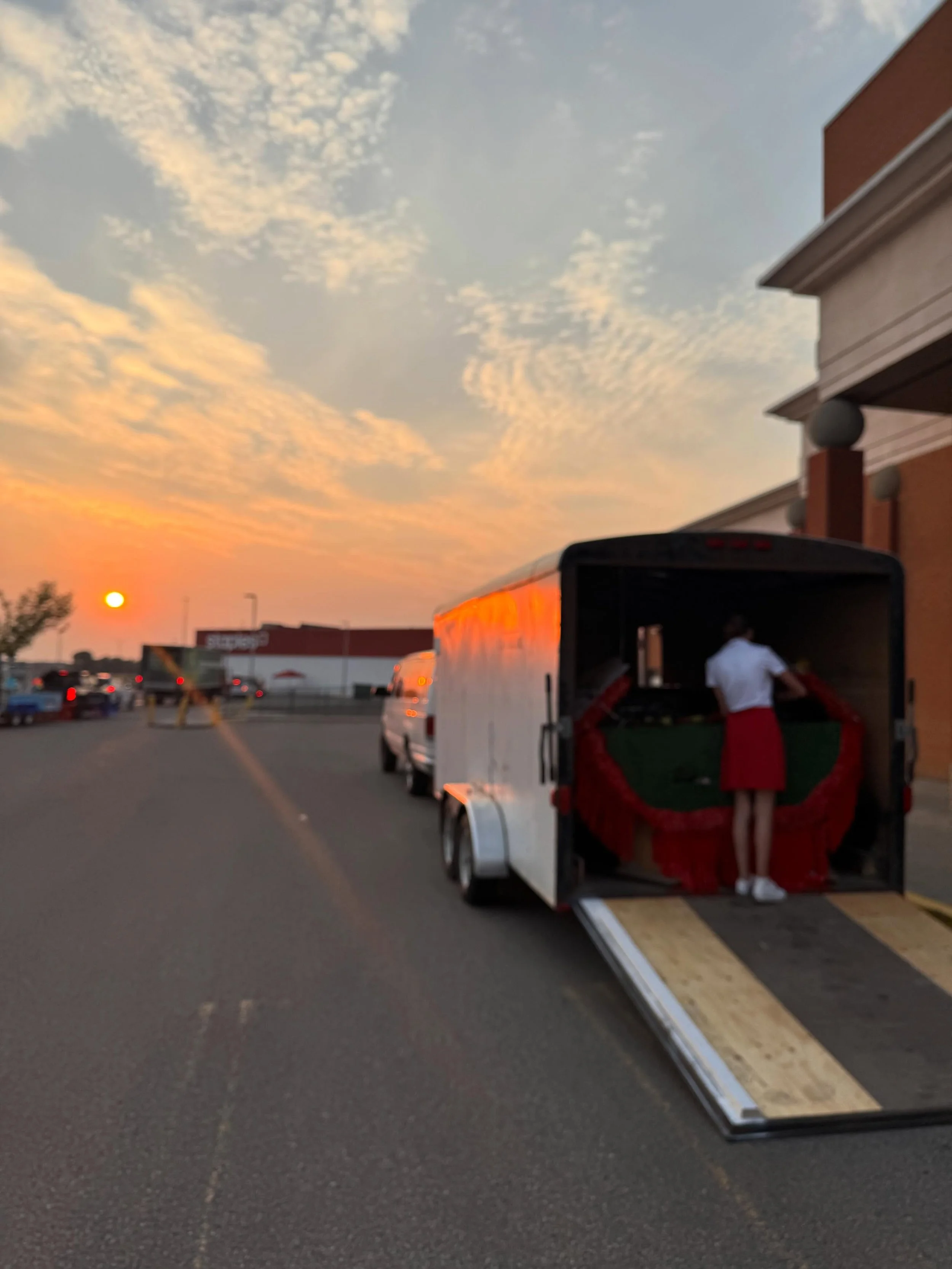 It&rsquo;s an early start to parade day!!! Excited to bring the @cityofcranbrook float to Whoop Up Days in Lethbridge!! See you on the parade route!