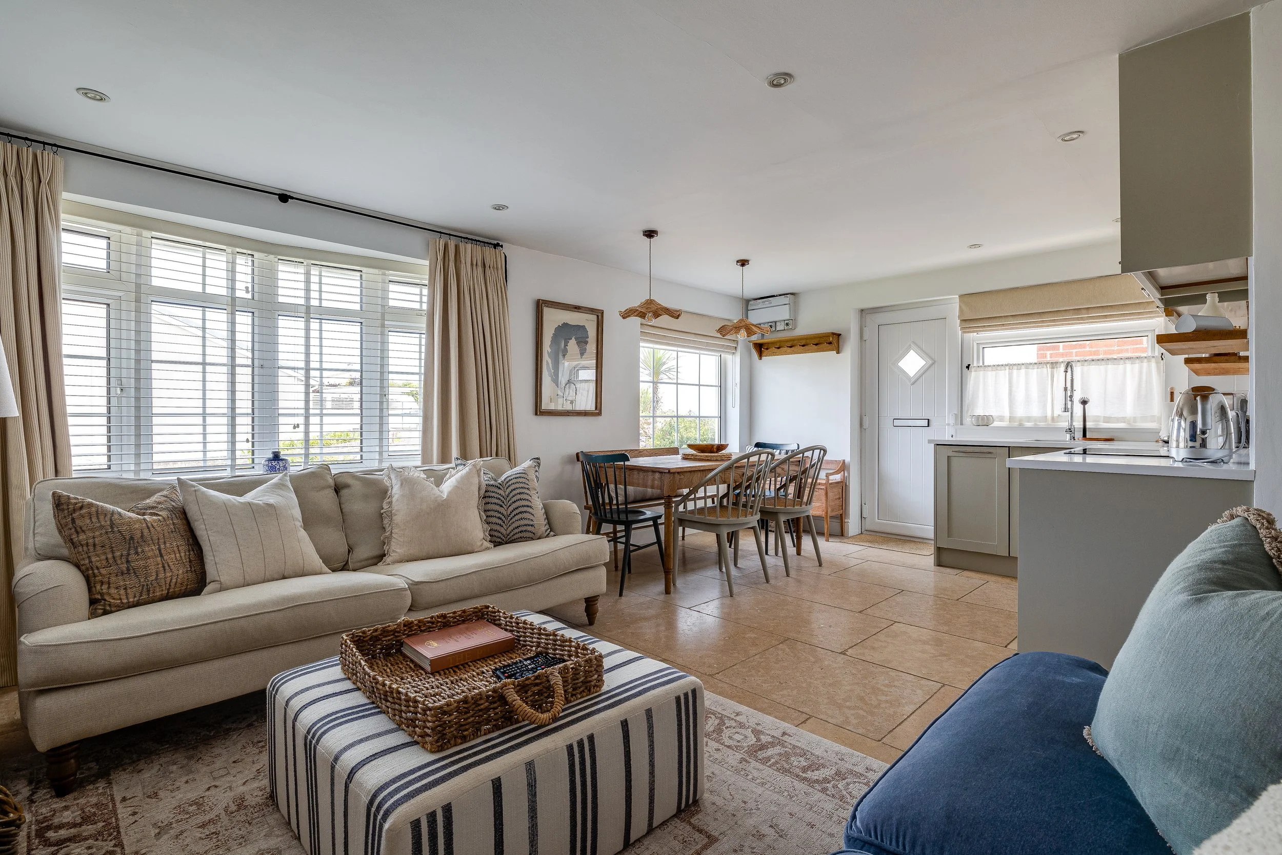 4J6A6421HDRsisalymor.Highres copy.jpg