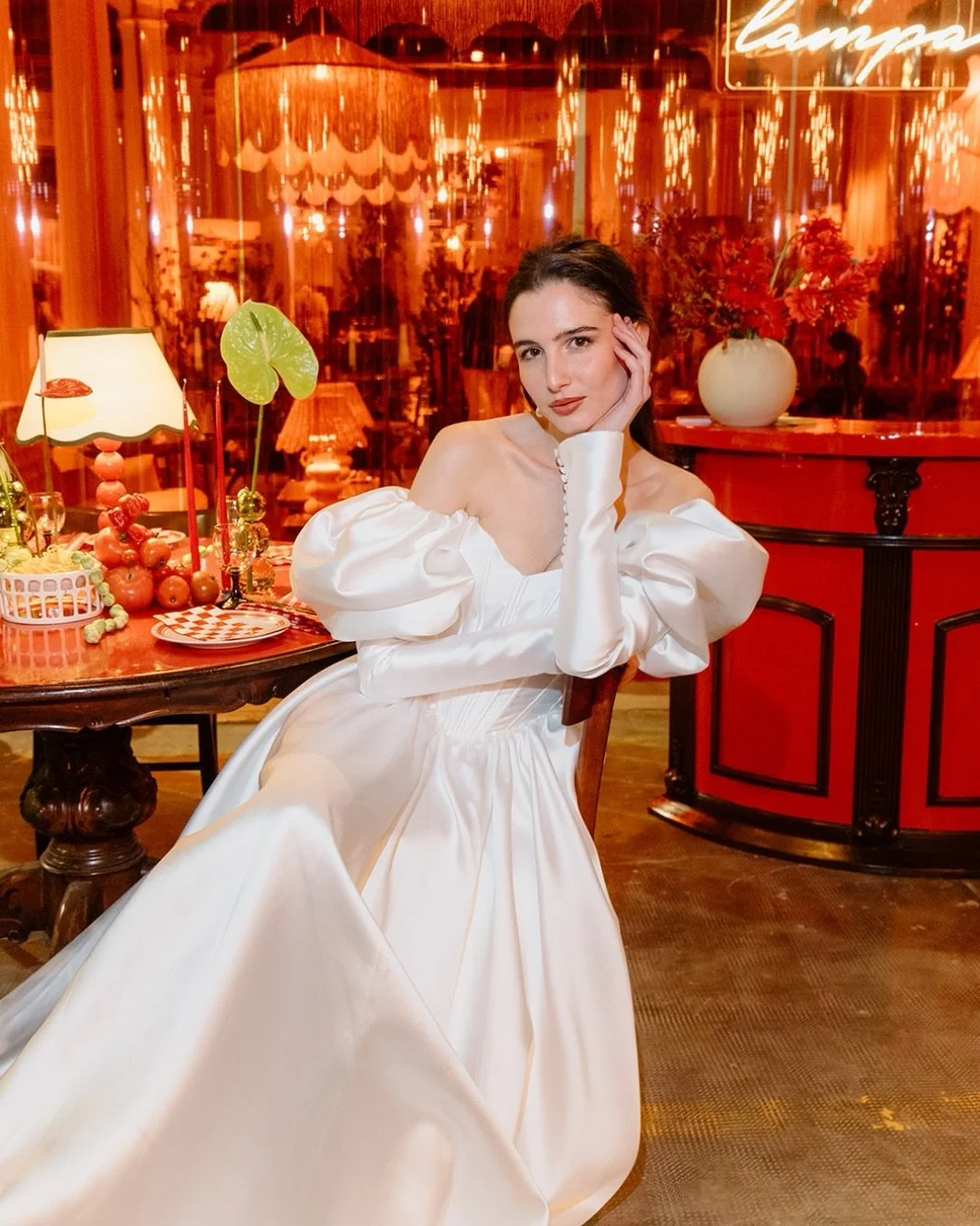 Some favorites from the last edition of The Love Affair @theloveaffairmi ❤️

- @cliziasomma in an @ariel_spose dress &mdash; effortless, sculptural, unforgettable.
- A Negroni fountain by @marilenazambelli_wedding  and her tribe (because one glass is