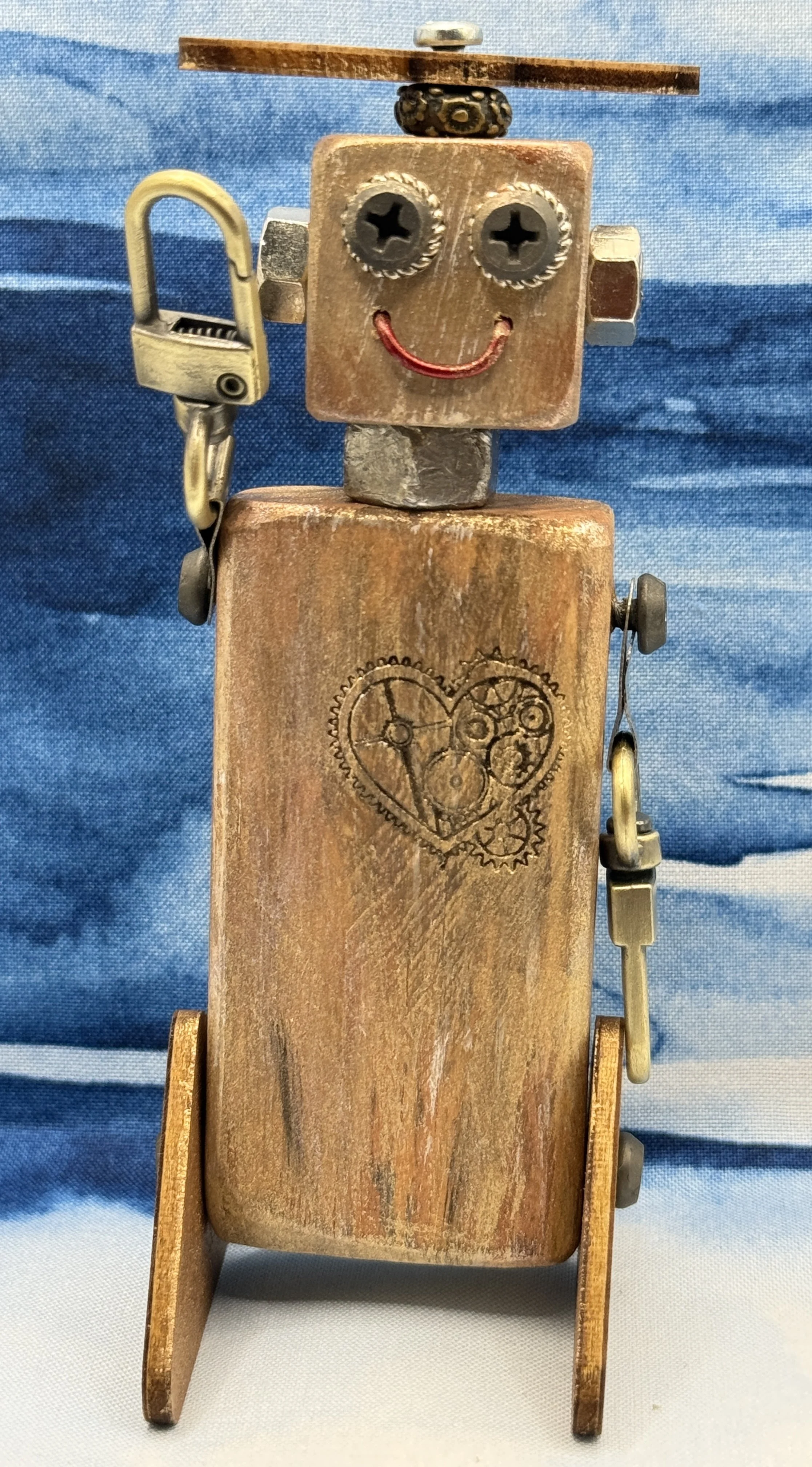Hi I’m Bob a wooden Robot Friend