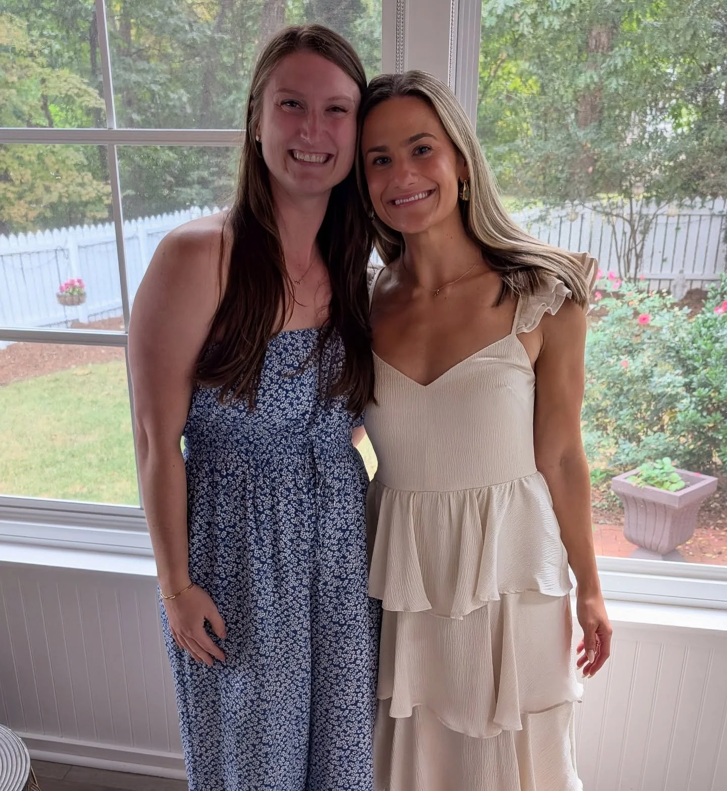 I felt so loved &amp; so celebrated at my bridal shower this weekend 🤍 my sister &amp; mom worked so hard and made it the best day 💐🍾

I am truly surrounded by the best community of women !!!