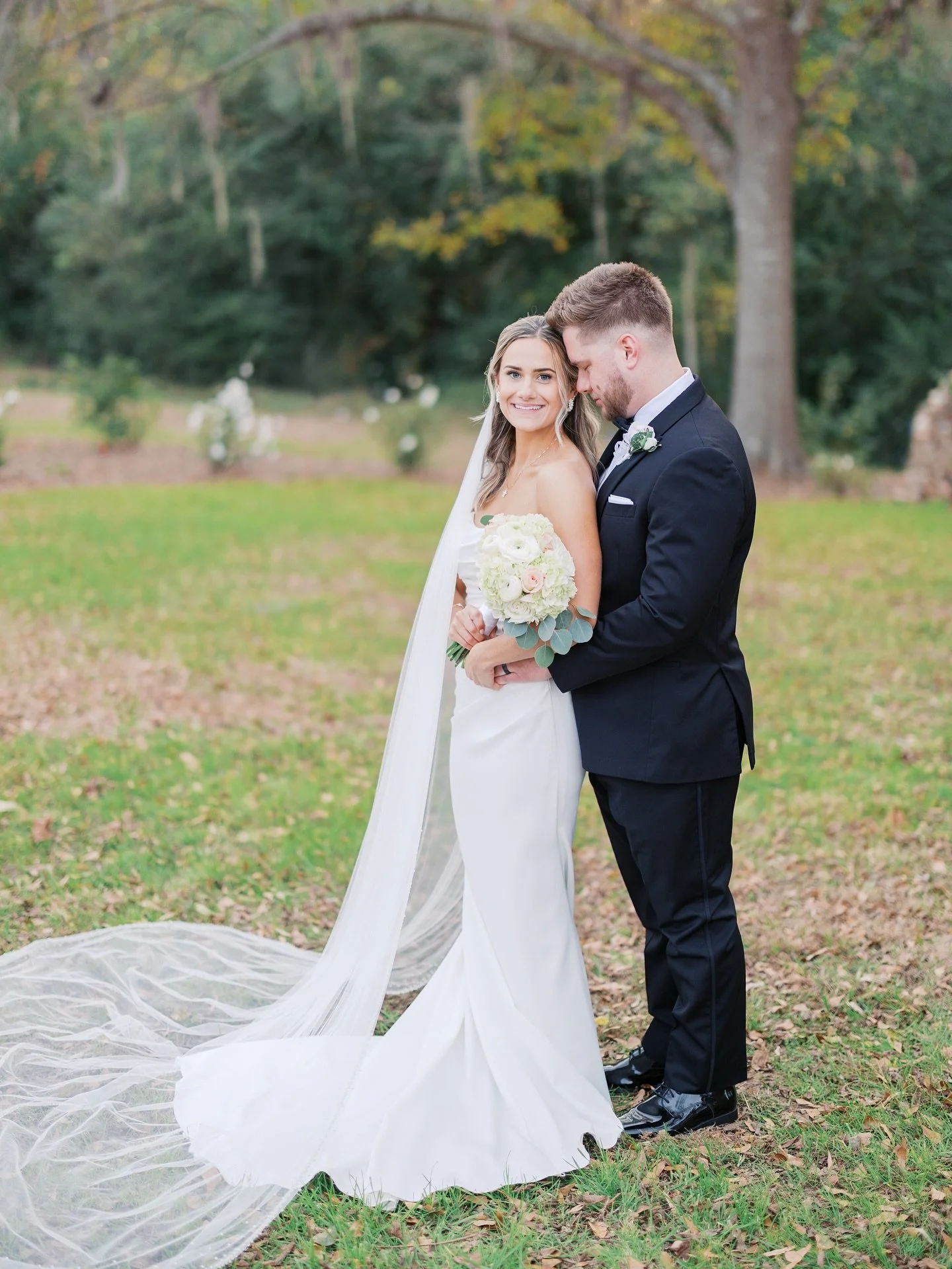 Mr. &amp; Mrs. Overton !!!! 

11.15.2025❣️best day ever 

@catherinebritt_photos 
@landonestate