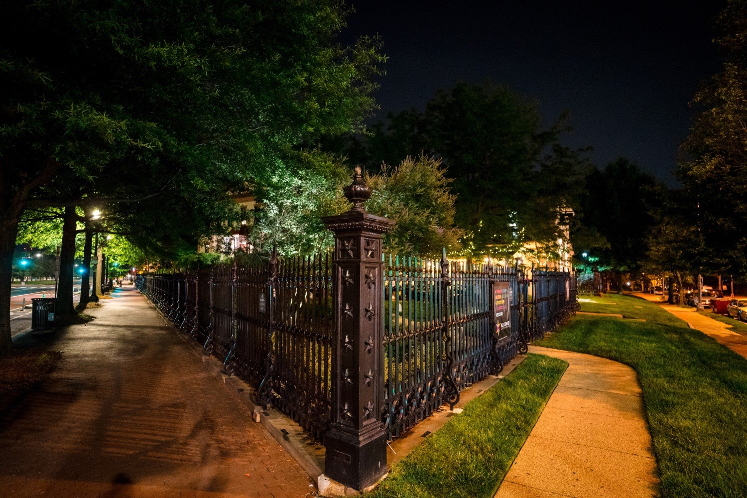 Copy of E341-Wedding-Reception-Little-Pearl-Washington-DC-Photography-by-Bee-Two-Sweet.jpg