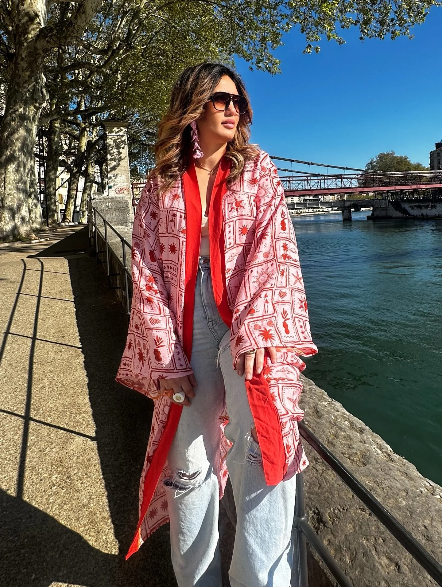 ✨ALCYONE✨

Il y a des pi&egrave;ces qui sentent d&eacute;j&agrave; l&rsquo;&eacute;t&eacute;&hellip;🌞🏖️🐚🍹🧴
Celles qu&rsquo;on enfile et qui racontent des journ&eacute;es au soleil, des balades au bord de l&rsquo;eau, des moments simples mais pr&