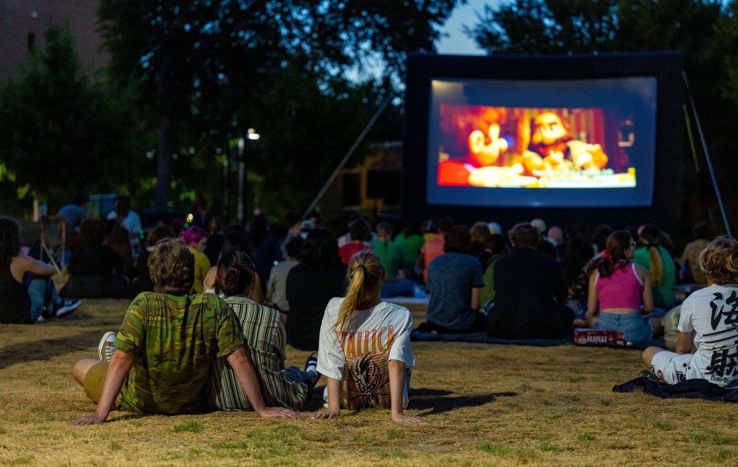 We're looking forward to more movie nights in Clark Park this fall🎞️🎥
#UNTHousing #UNTResLife #YouBelongHere #unt