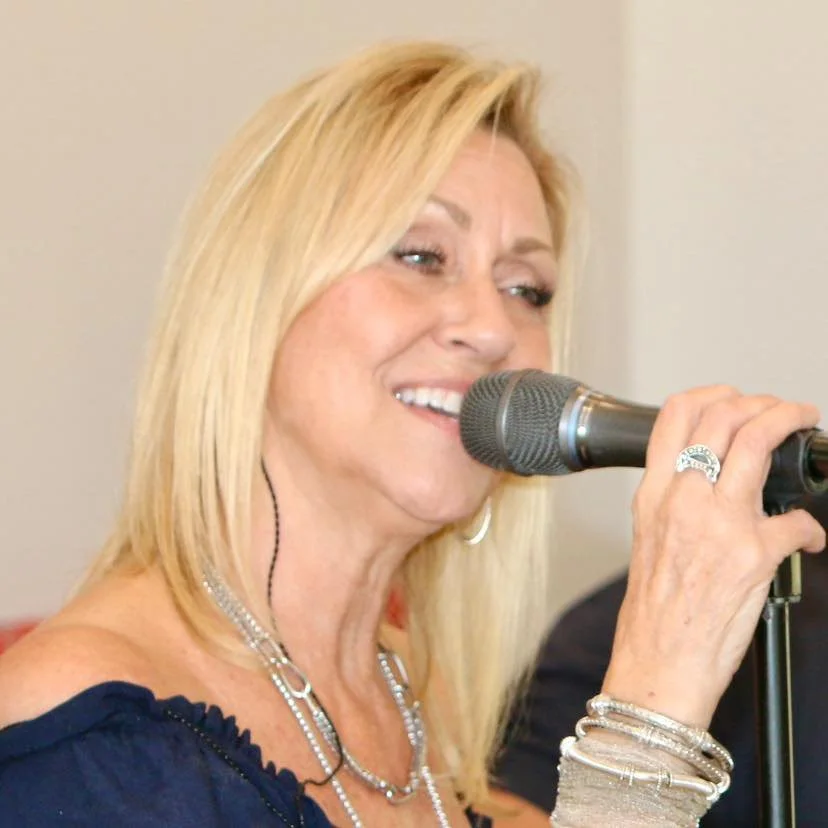 Live Music with Lynda Tymcheck