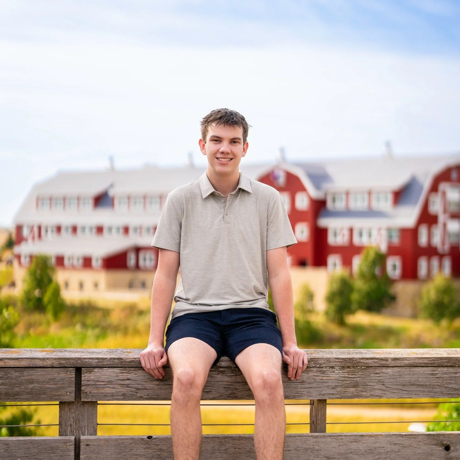 Captured an incredible senior session with Caden at the awe-inspiring Epic Campus in Verona, WI! We explored just a glimpse of this magnificent campus.  I really liked the pig (thing) on the barn.

MIDWEST AUTHENTIC PORTRAIT PHOTOGRAPHER
...
#seniors