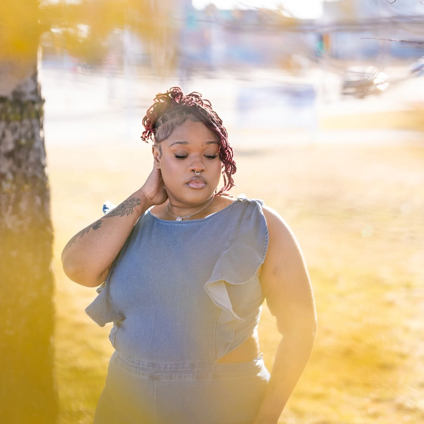 @jasmine_nlson is power on her own terms.
Unapologetic. Tender. Unshakeable.

She carries strength and softness at the same time, and lets both exist without asking permission. A feather in the wind, yes, but never directionless. She shapes her own s