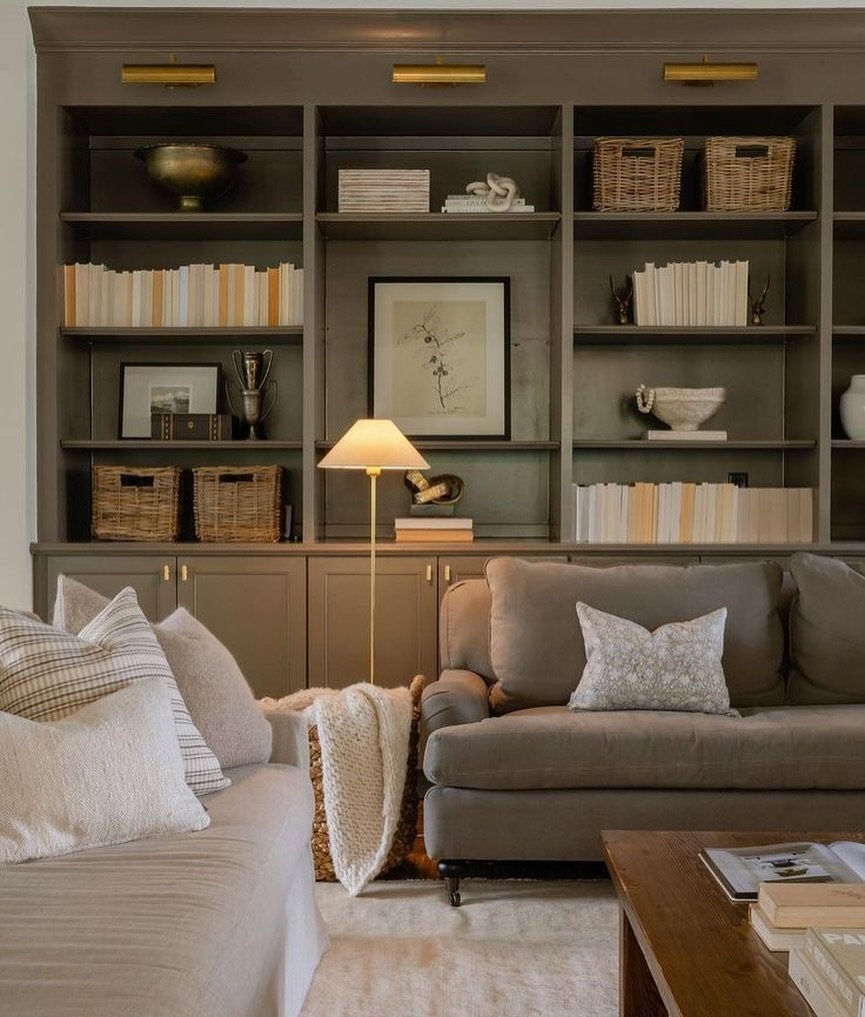 Lighting is the unsung hero of interior design, setting the mood and bringing spaces to life. From the warmth of ambient light to the focus of task lighting, every layer creates a unique atmosphere. Discover how to master the art of lighting and elev