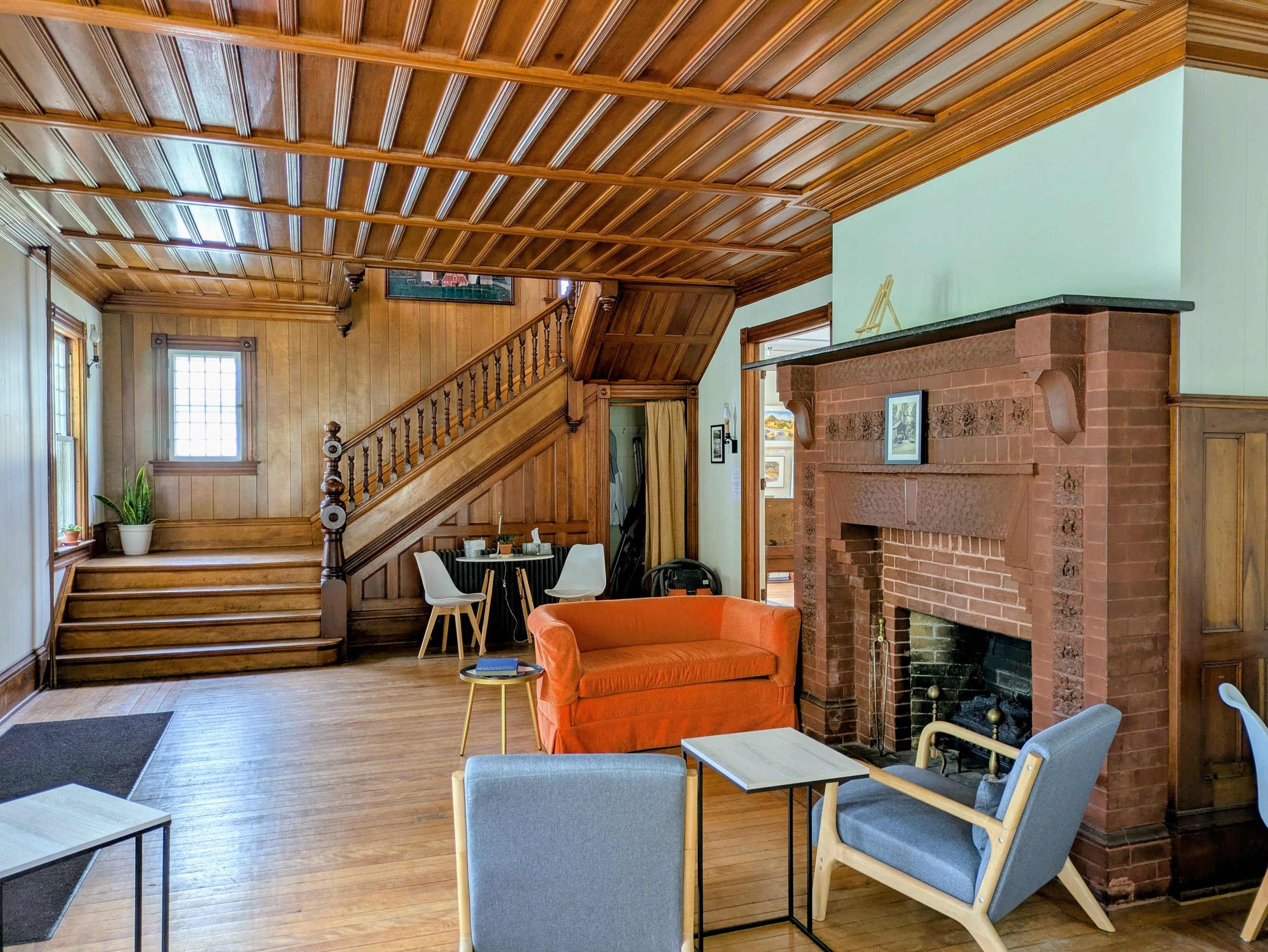 Front Room.jpg