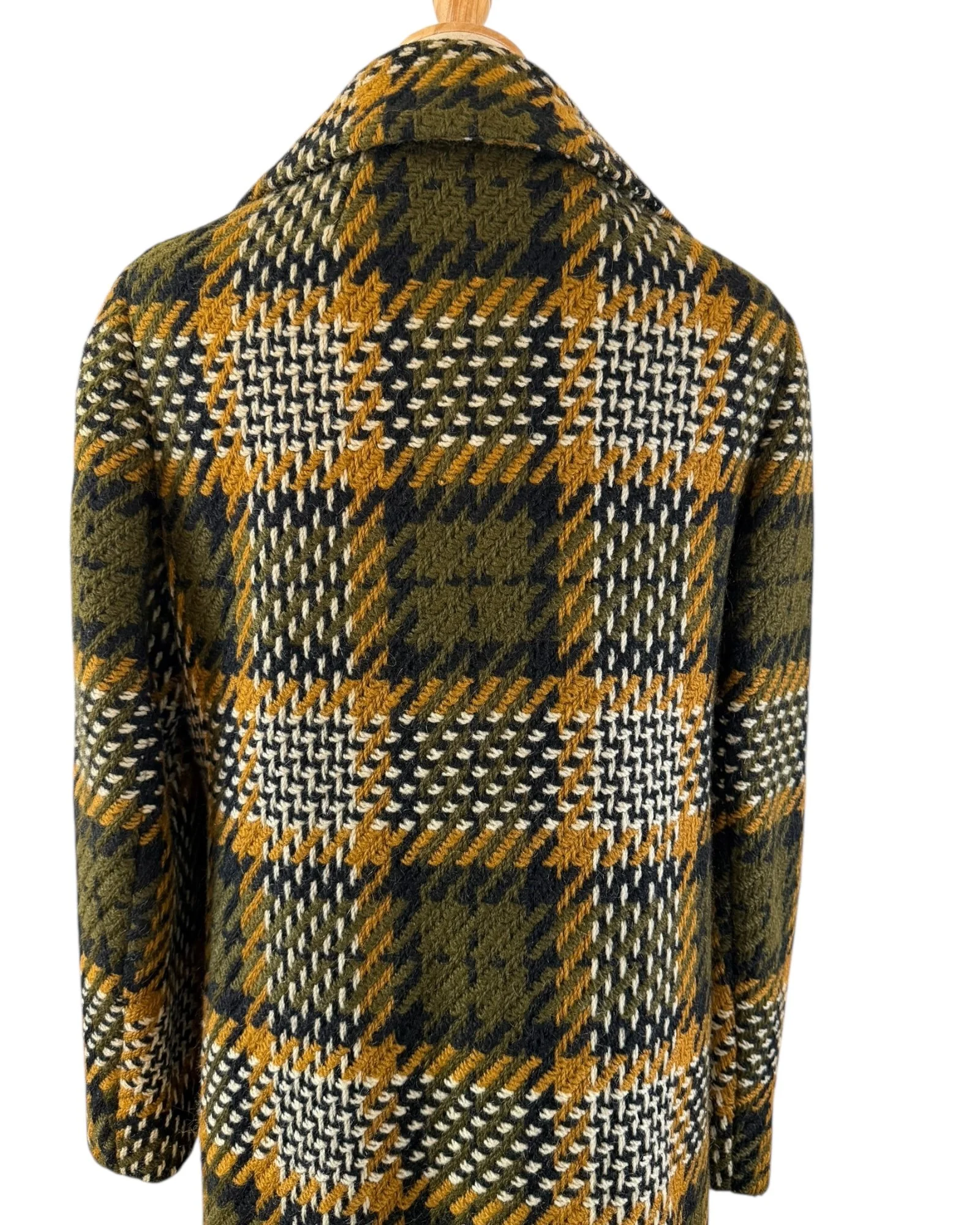 Irvama-Carmel Coat (14).jpeg