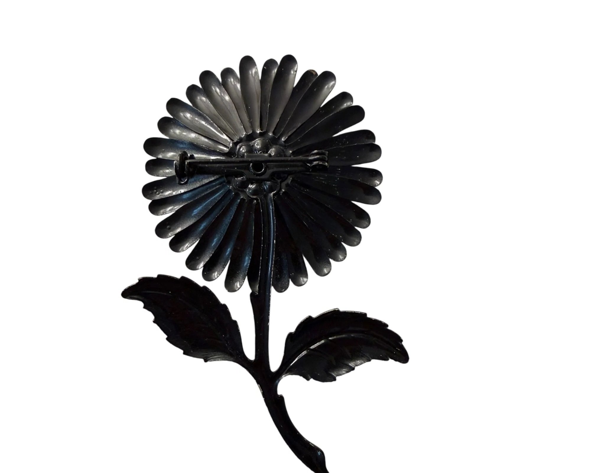 Brooch+-+Black+Daisy+%285%29.jpg