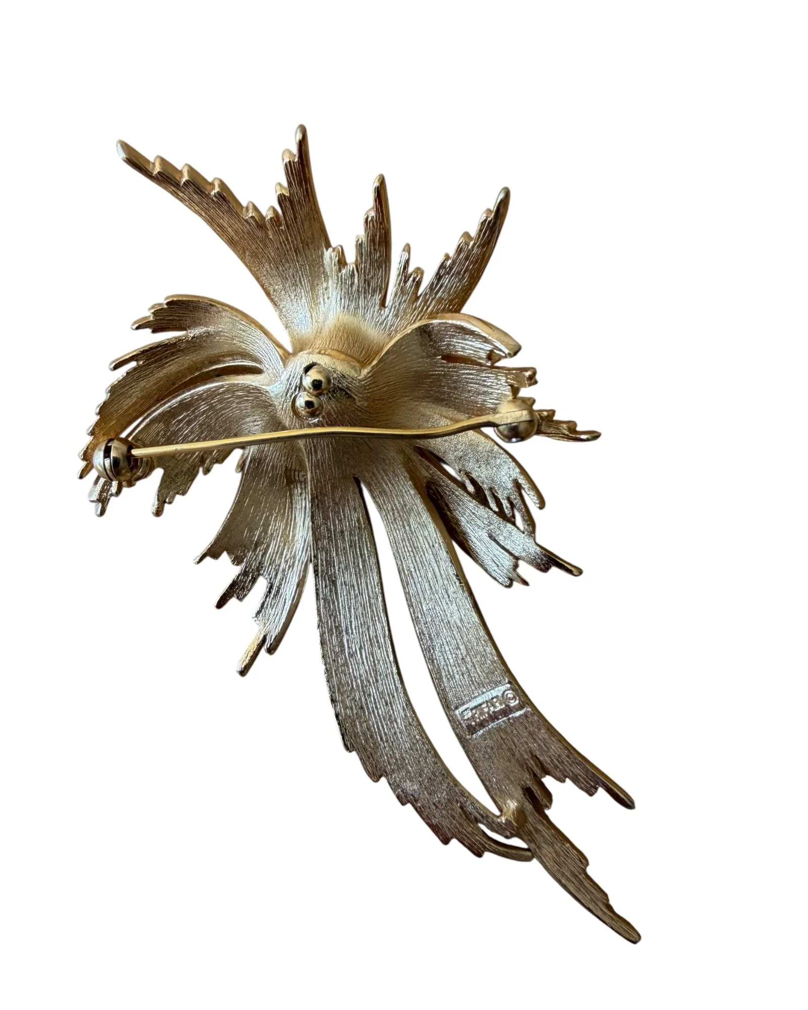 Trifari Pearl Flower (1).jpeg