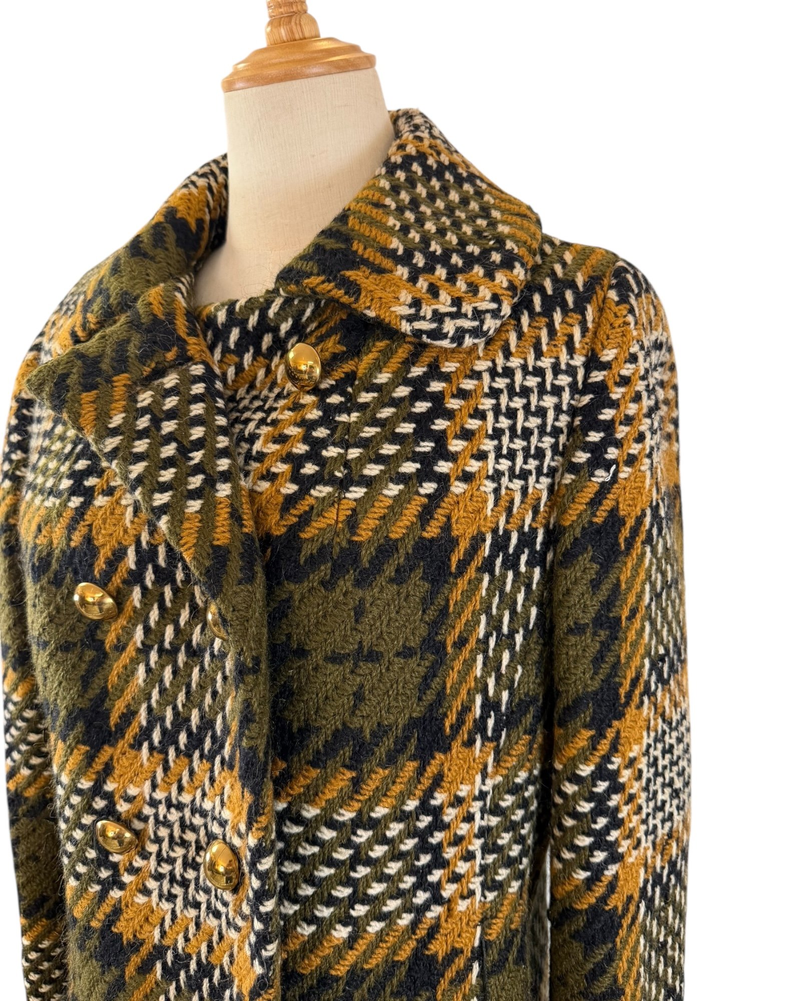 Irvama-Carmel Coat (12).jpeg