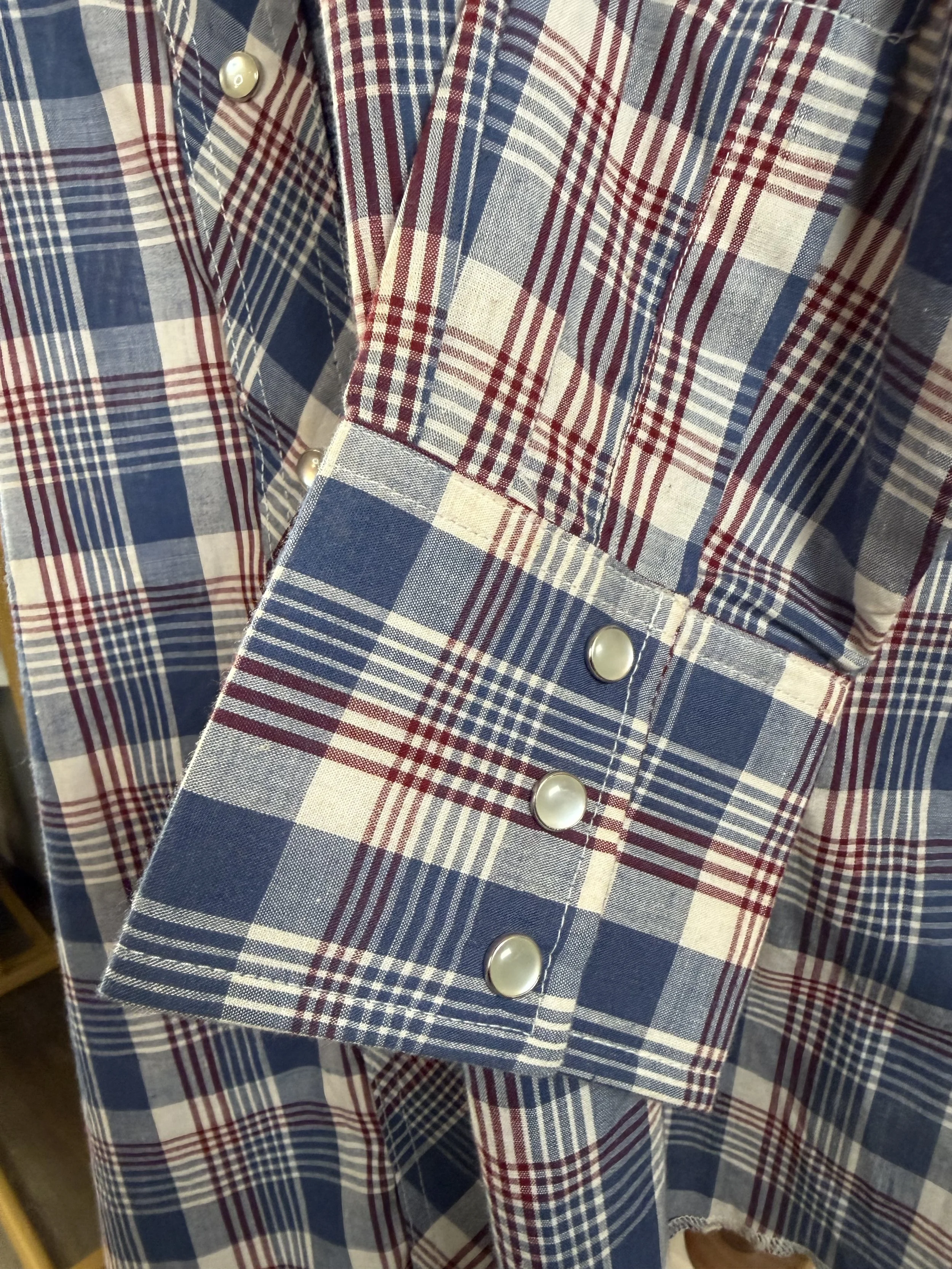 Wrangler Blue & Red Western Shirt (4).jpeg