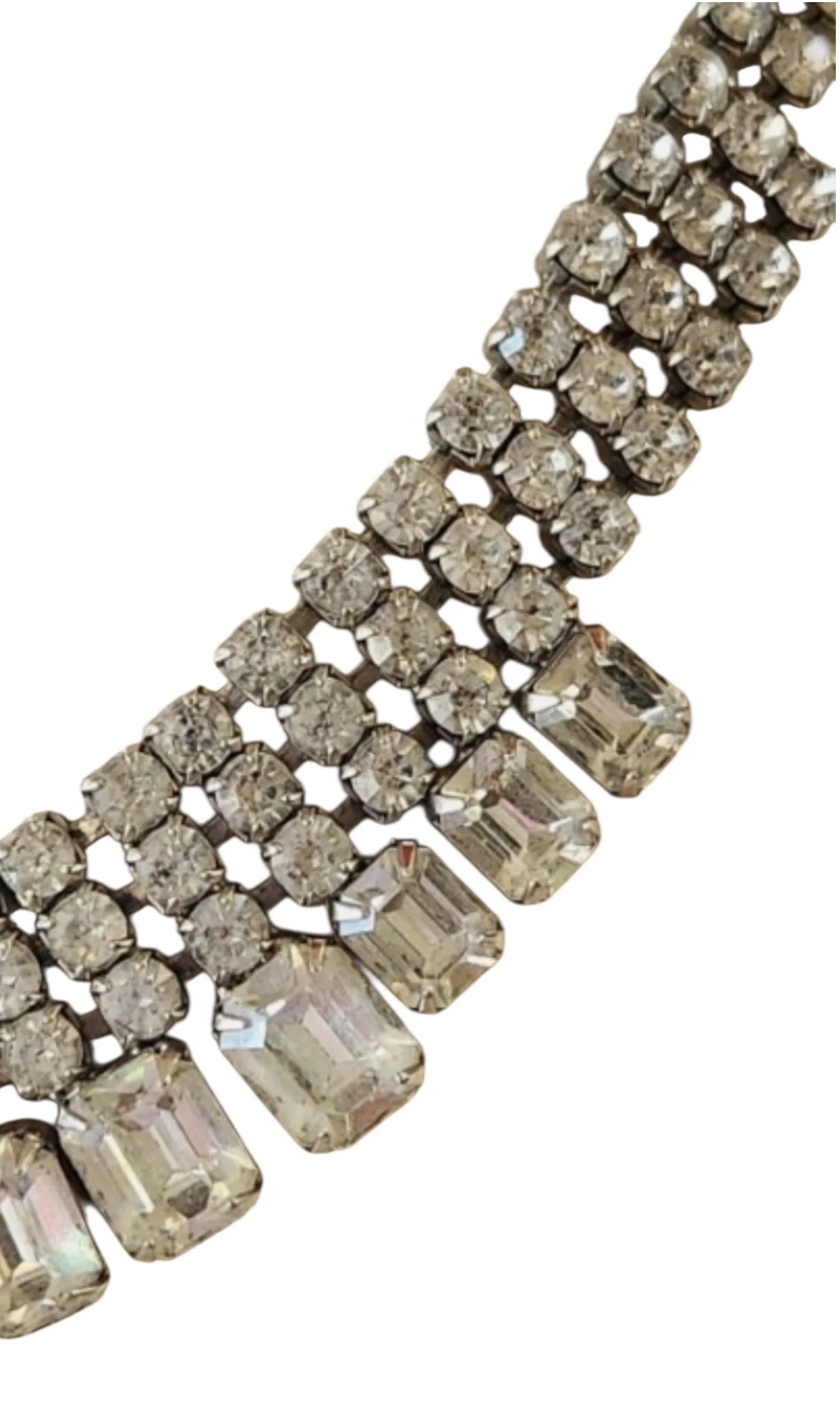 Necklace - Rhinestone 4 Row Weiss (1).jpeg