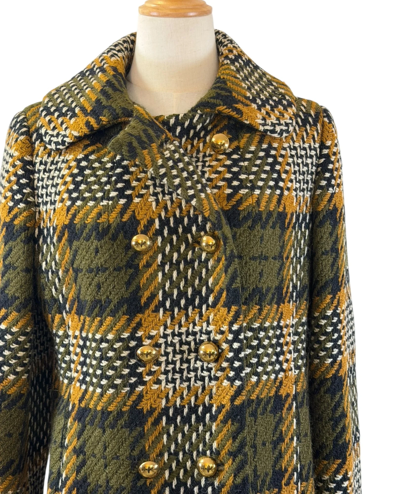 Irvama-Carmel Coat (11).jpeg