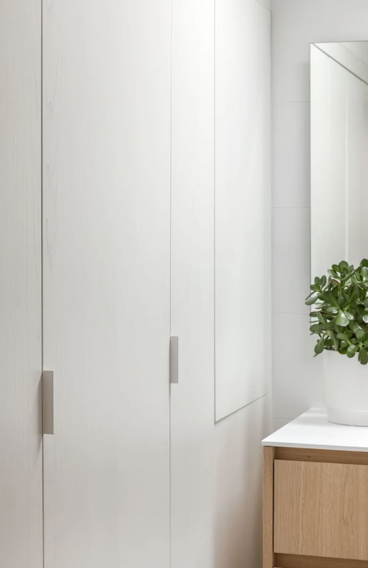 combine laundry and bathroom inspo