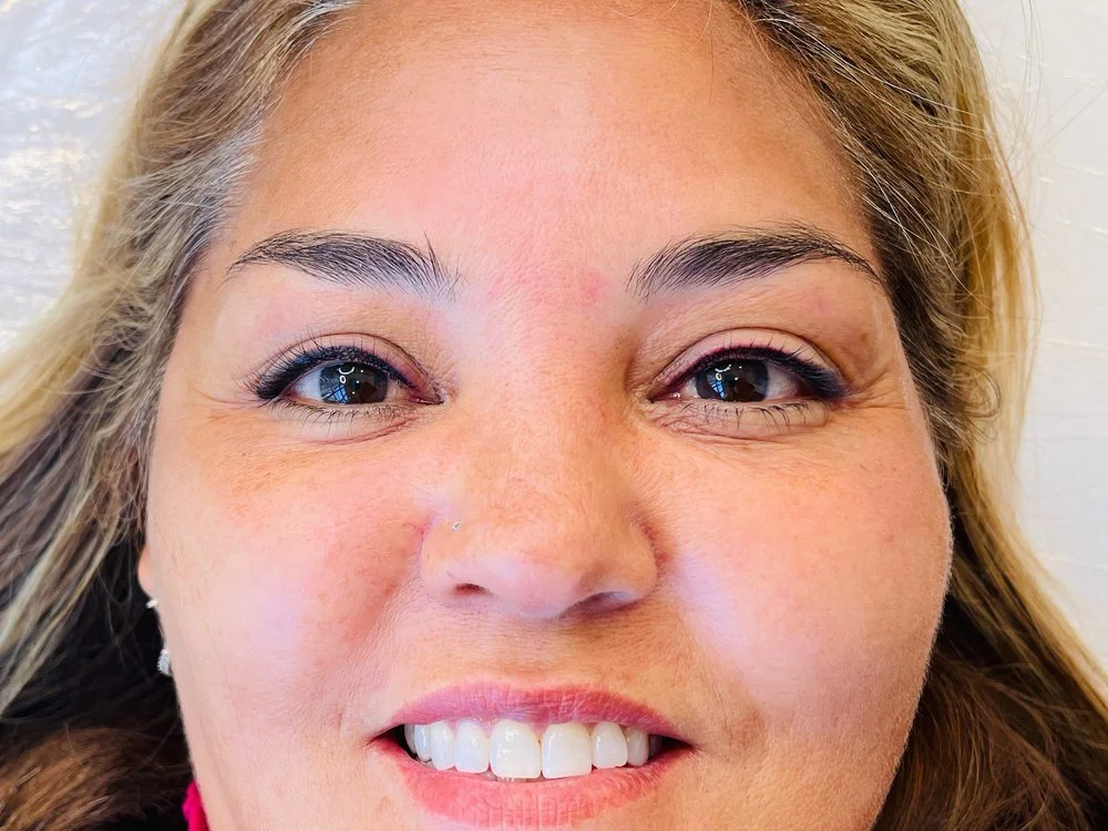 Semi permanent eyeliner
