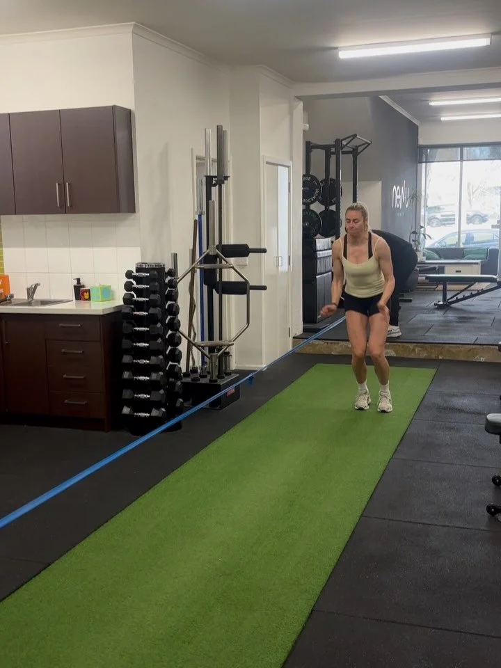 My Top 5 favourite plyos for Speed &amp; Power Capability 🔑

➡️Jimmy Jumps
Focus: Sprinting power 
Type: Fast GCT 

➡️Standing Triple Jump (all variations)
Focus: Starting &amp; Stoppping power
Type: Long GCT

➡️Bounding
Focus: Sprinting power
Type: