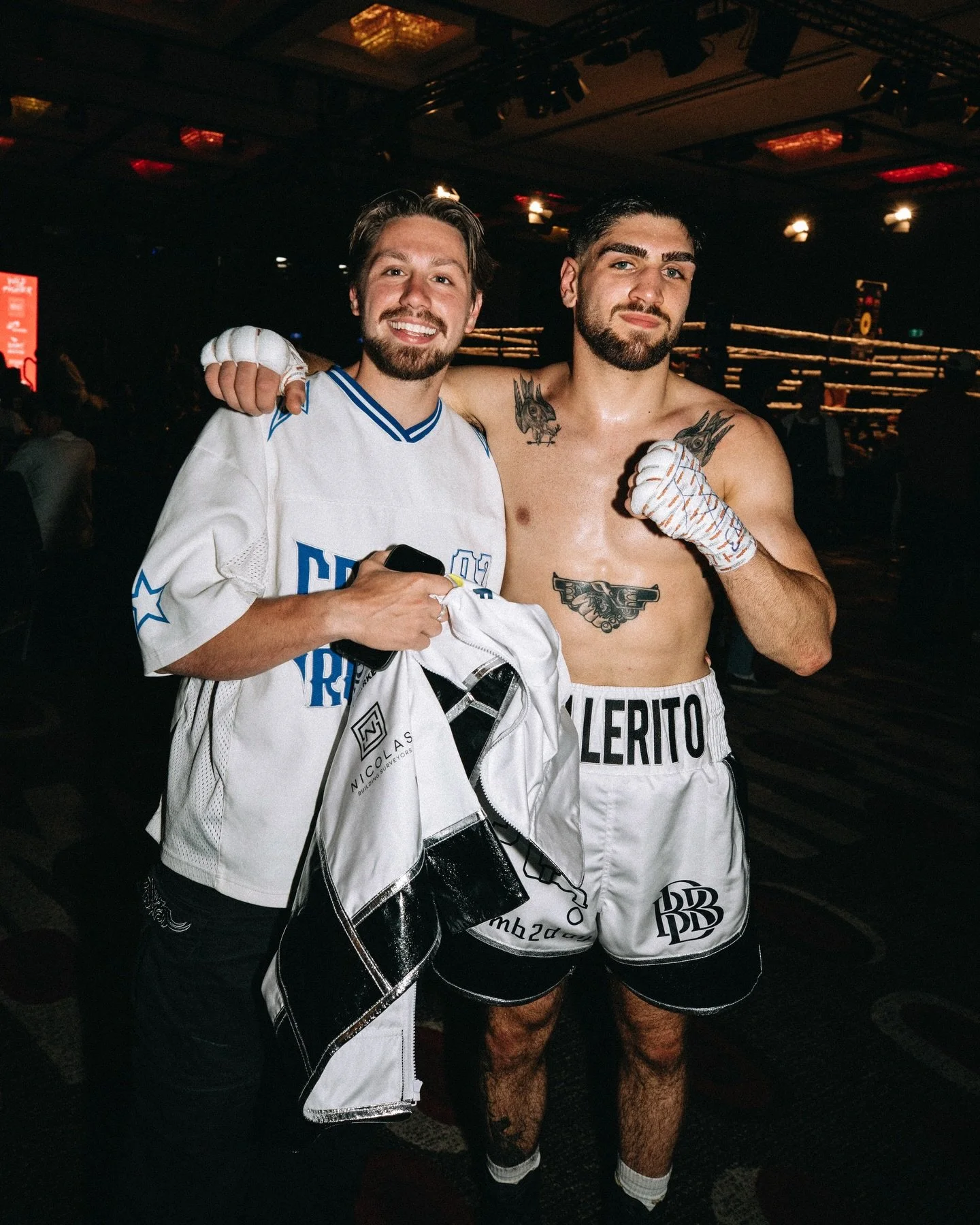 Huge night for my boy @leon_pellerito winning his 2nd Pro Fight (2-0) 👑. Proud and grateful to play a small role in this massive performance. Great to work with other high quality coaches in his corner.

Onto the next 🏆🏆🏆