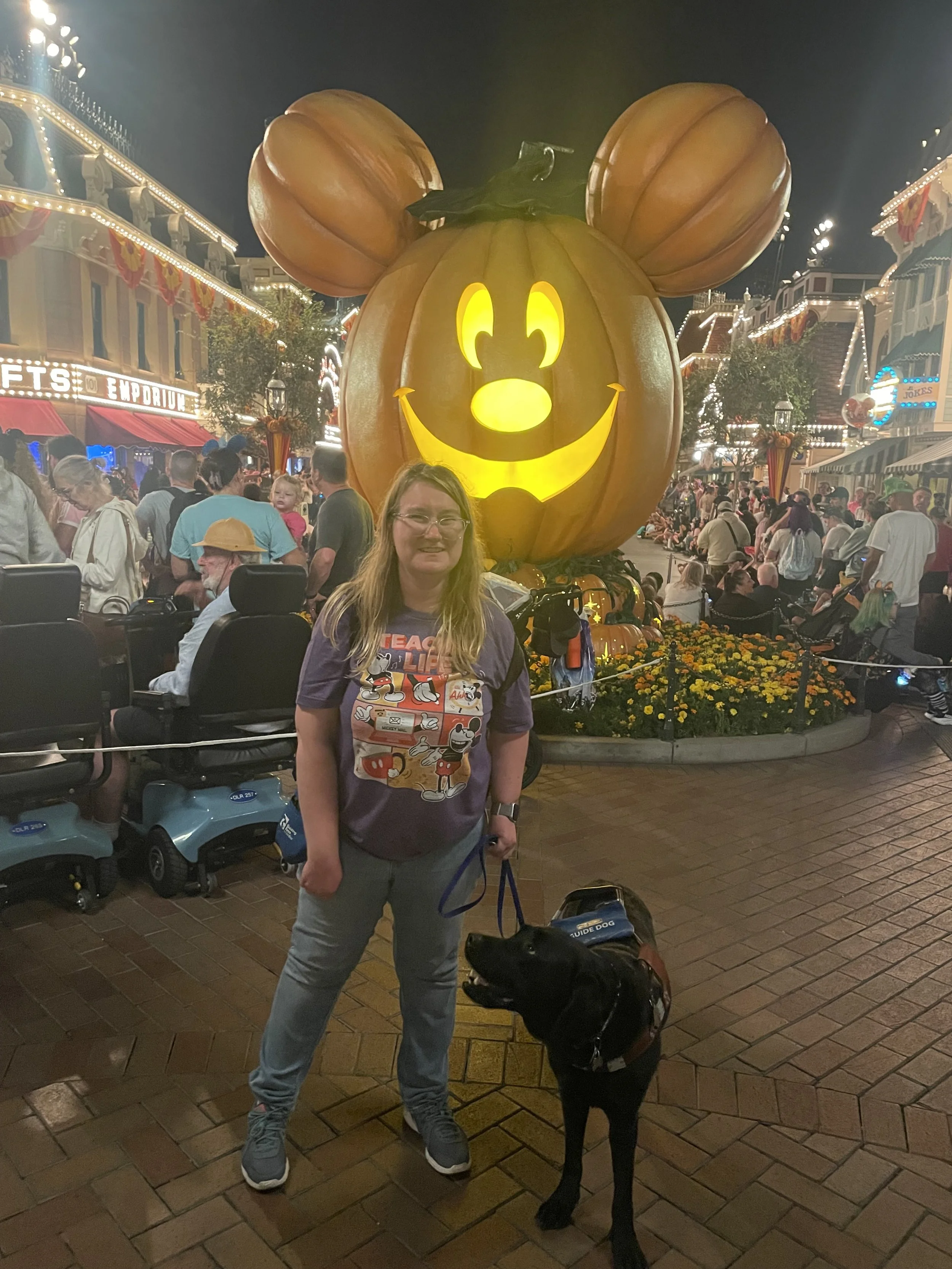 Lindsay and Eve in front of the Disney Pumpkin at Disneyland.