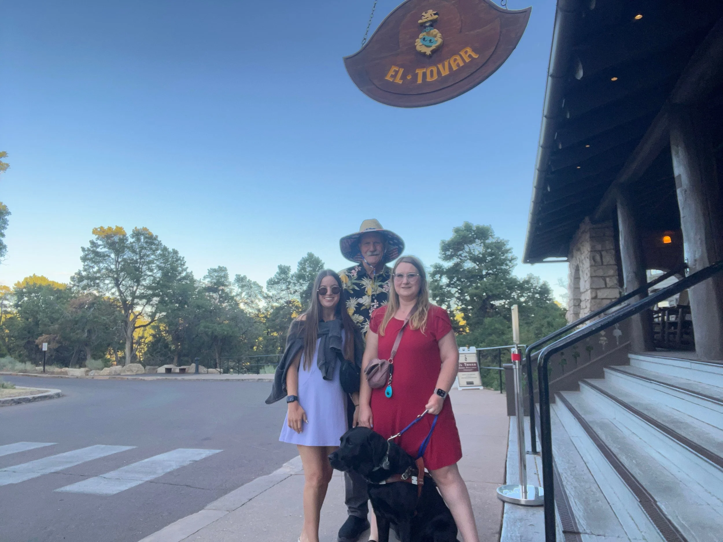 Lindsay, Eve, Leslie, and their dad under the EL Tovar sign before going to dinner.