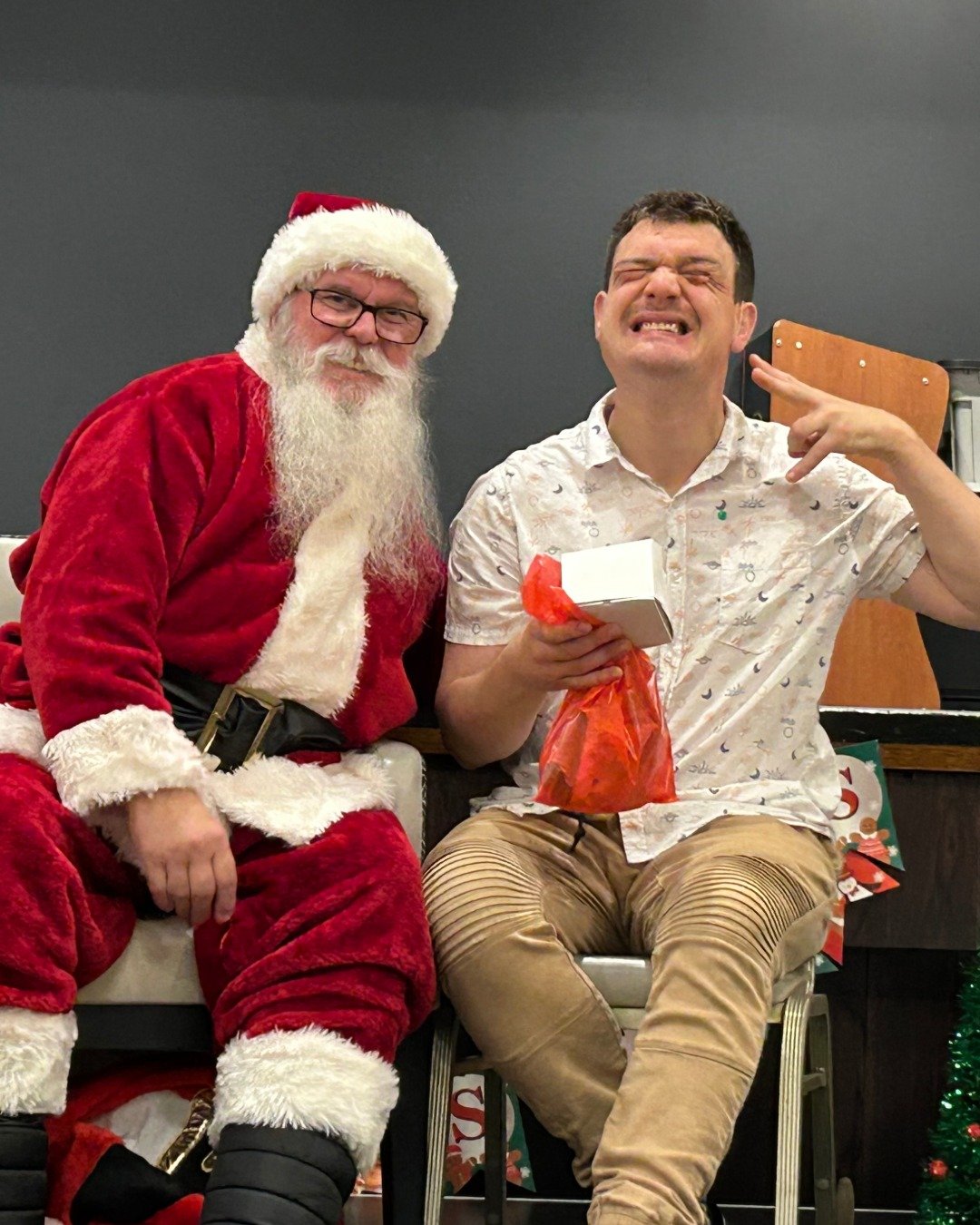 From everyone here at Glenray, we would like to wish you all a Merry Christmas and a safe and happy holiday season. 🎄🎁