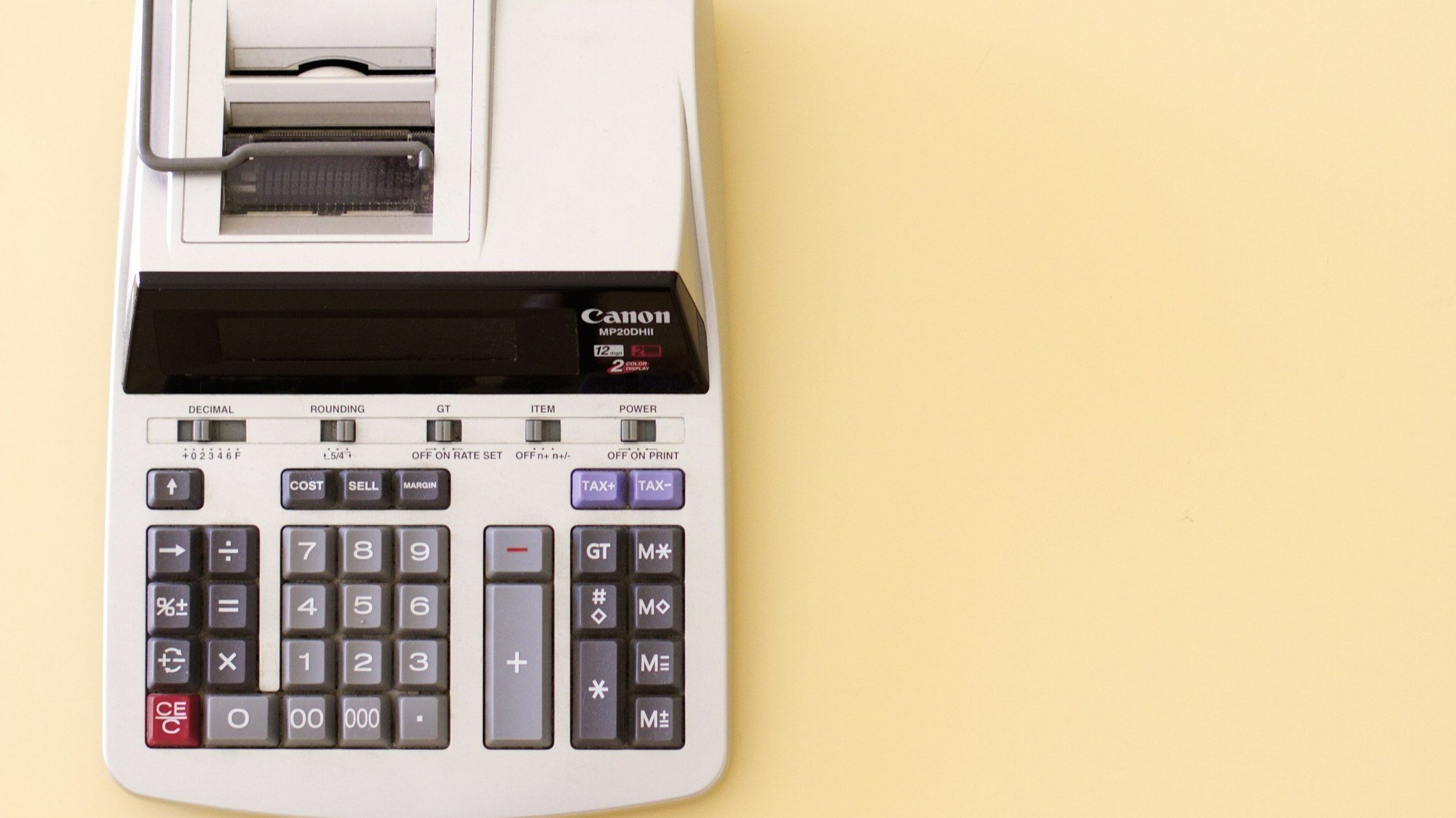 Ellevate Solutions Bookkeeping | Picture of a calculator