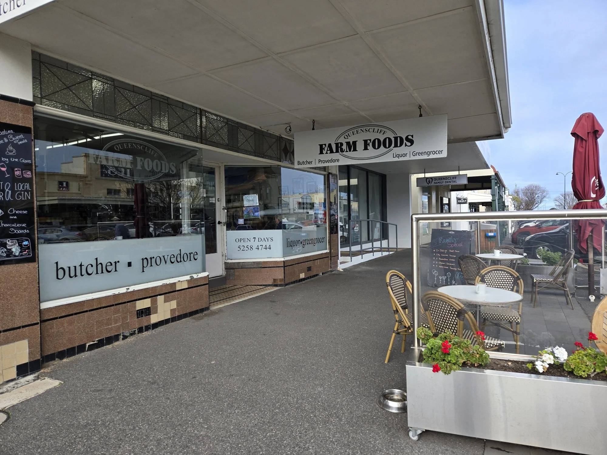 Farm Foods Queenscliff 3.jpg