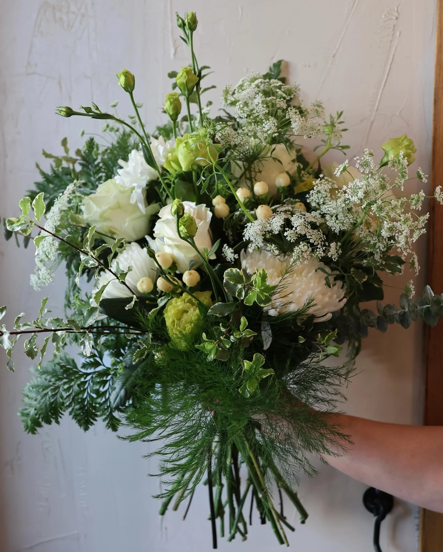One of our seasonal white and green arrangements

#shadesofpetals #flowers #flowerstagram #flowershop