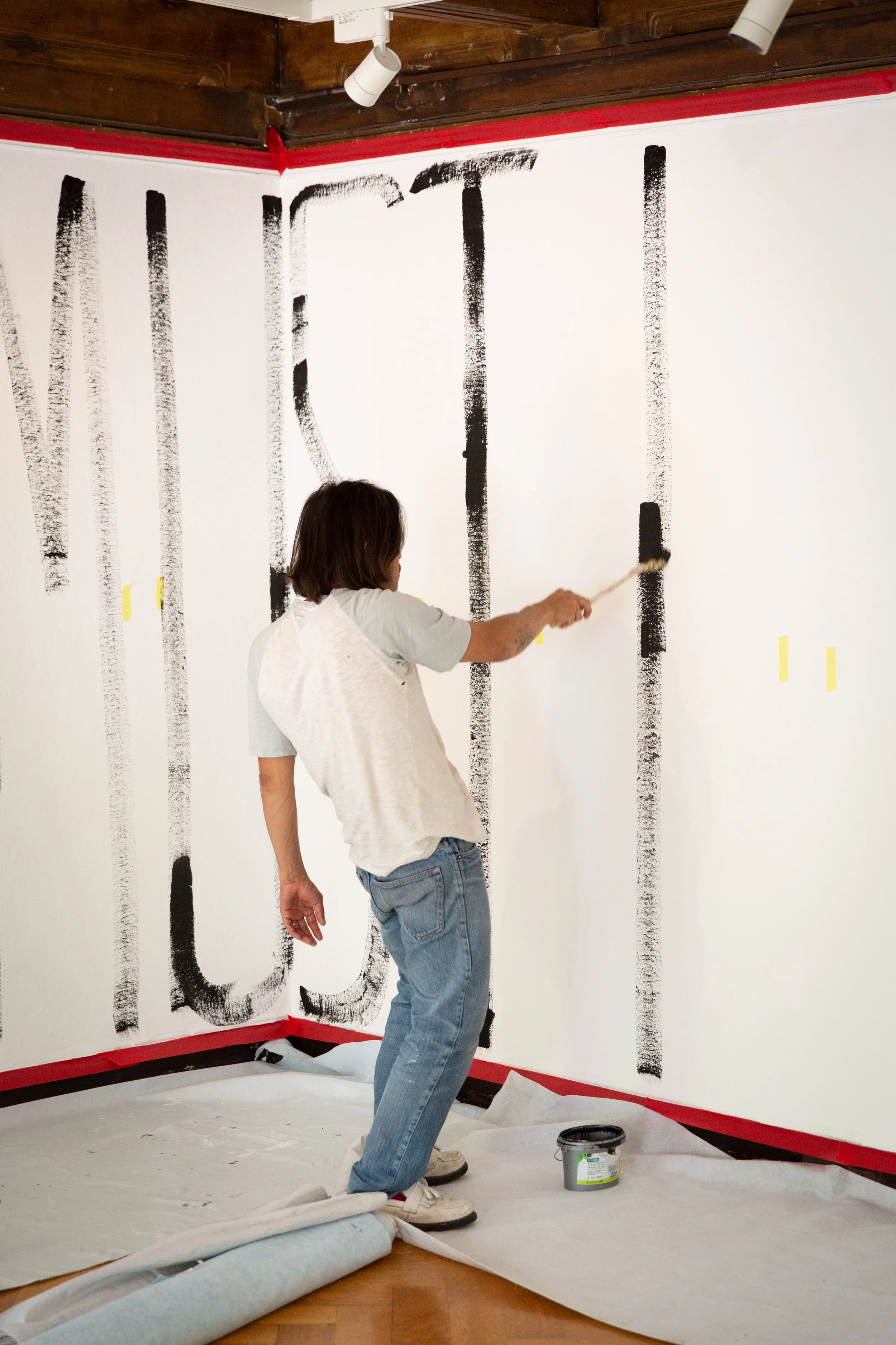 24_Paraísos Inseguros_Montage_YA-8122.jpg