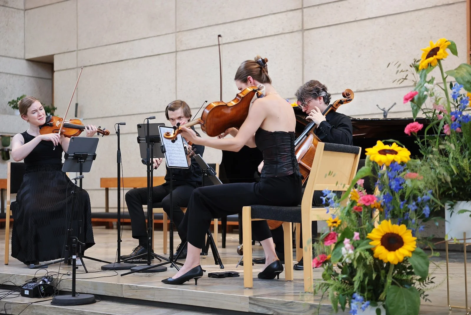 Larufest Saariaho Erinys 8623p kopio.jpg