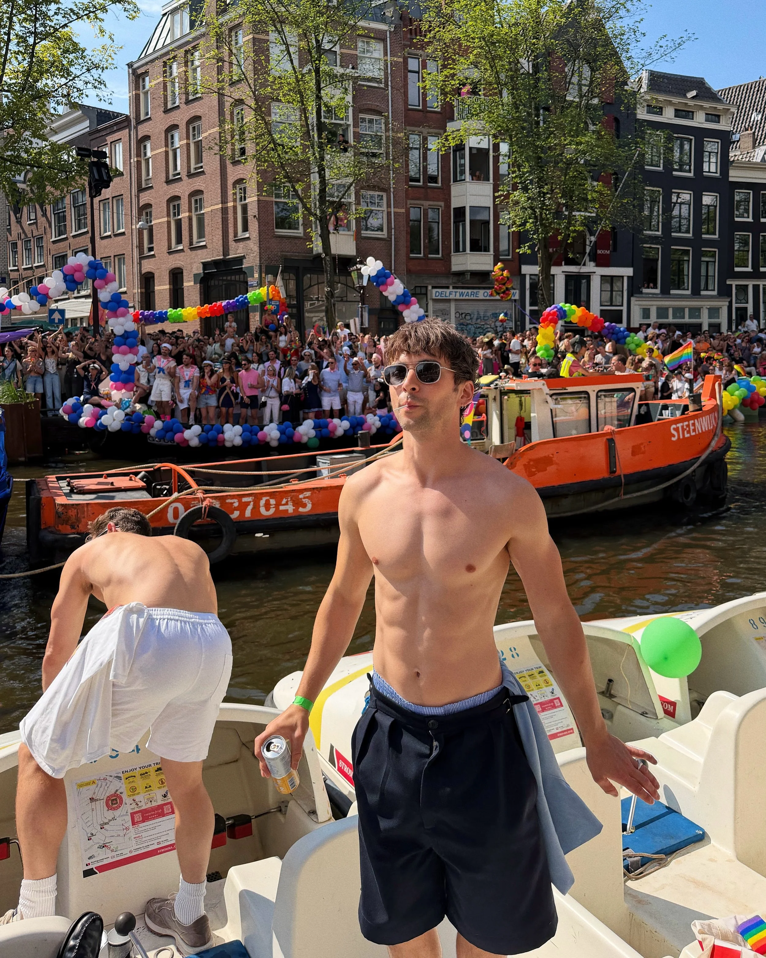 a big beautiful leo season birthday dump 💫 ate my way round london, celebrated pride with my short kings (and queen), thank you @waldorfamsterdam for hosting us in your beautiful hotel, hugged as many of my favourite people as possible and ignored a