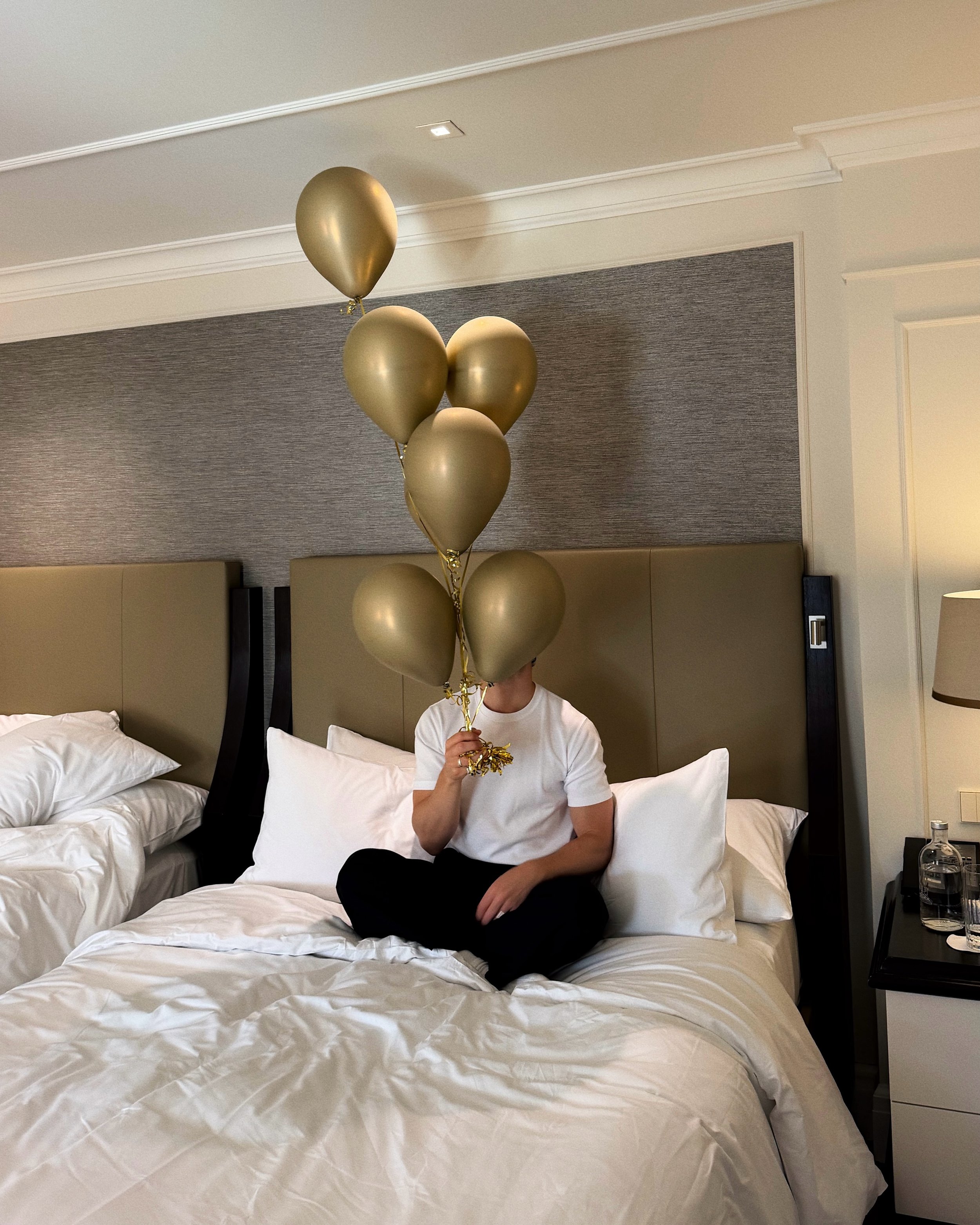 happy birthday to me teheheheee, pls send love and validation and say nice things cos i love the attention but also i&rsquo;m shy so i&rsquo;ll hide behind these balloons while you do it. grateful for another trip around the sun and all that brings, 