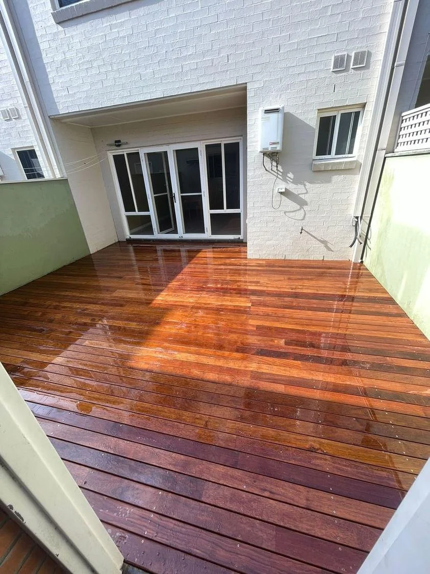 deck built by raz built constructions in newcastle, central coast