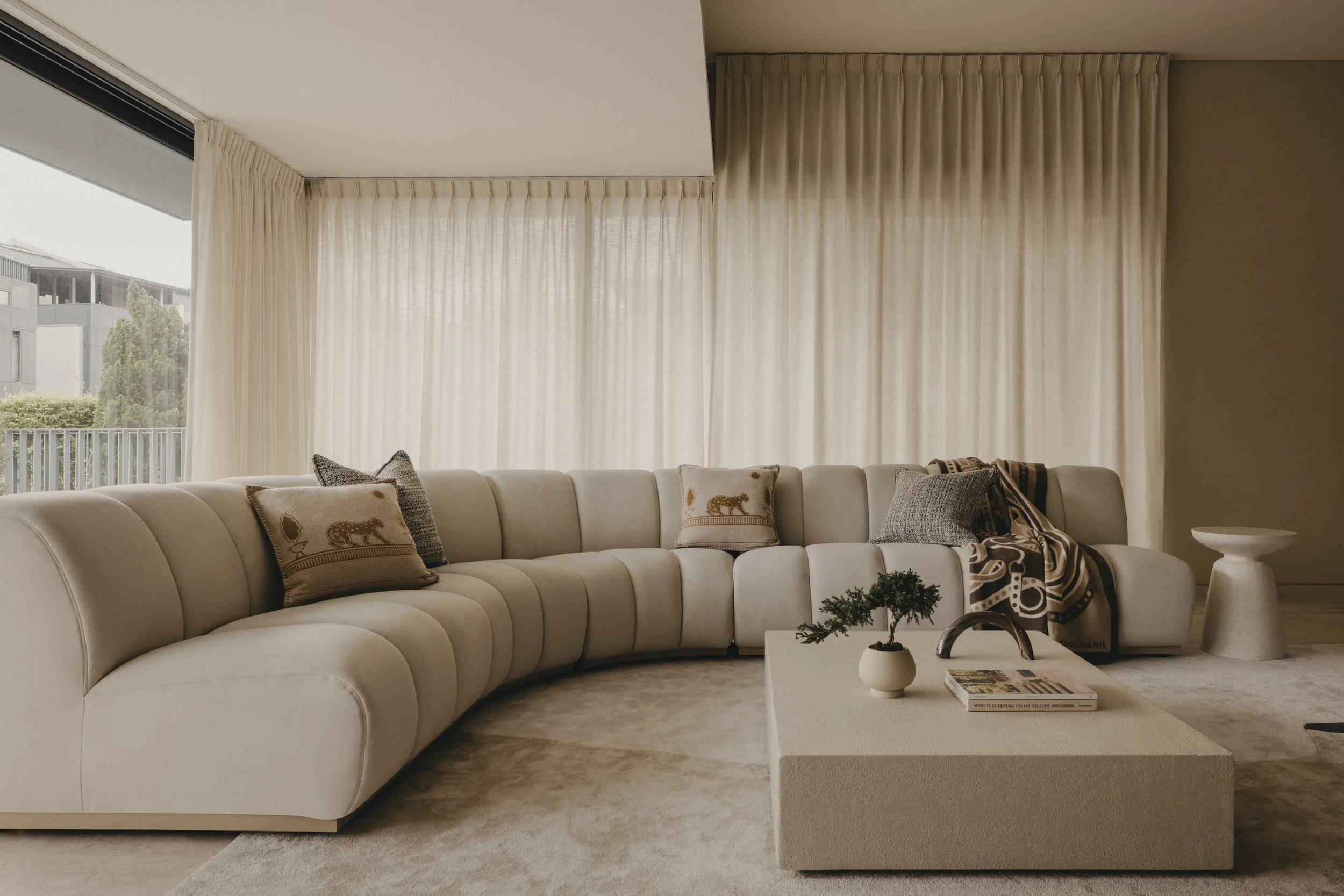 And Studio - 97 Victoria Park Grove-2.jpg