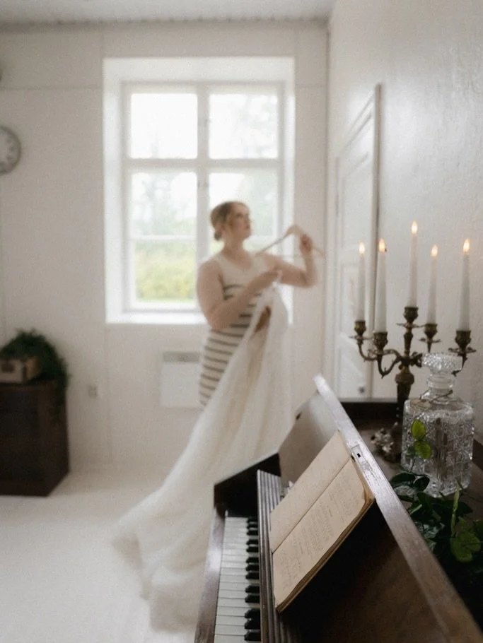 Muutamia ihania kuvahetki&auml; h&auml;&auml;p&auml;iv&auml;st&auml; Epaalan Anselmissa 😍

Mik&auml; on sinun lemppari? 😍

#h&auml;&auml;kuvaus #h&auml;&auml;kuvaustampere #h&auml;&auml;kuvaushelsinki