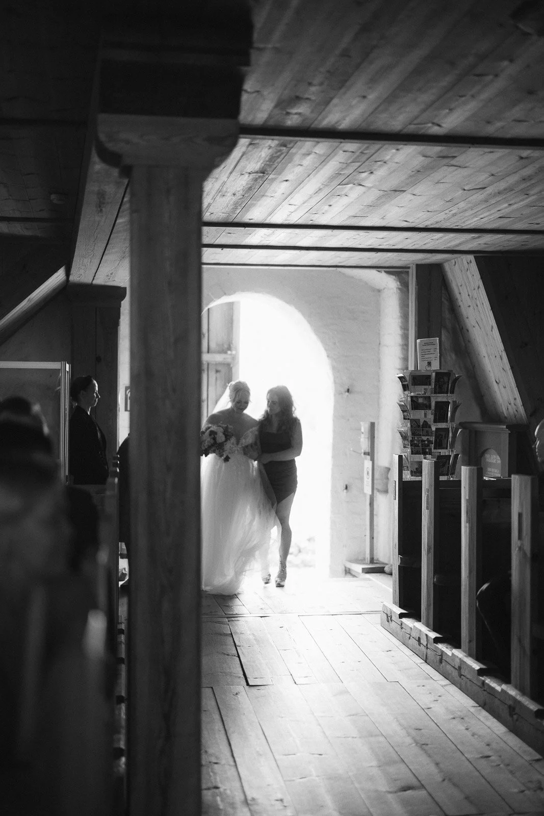 dokumentaarinen hääkuvaus