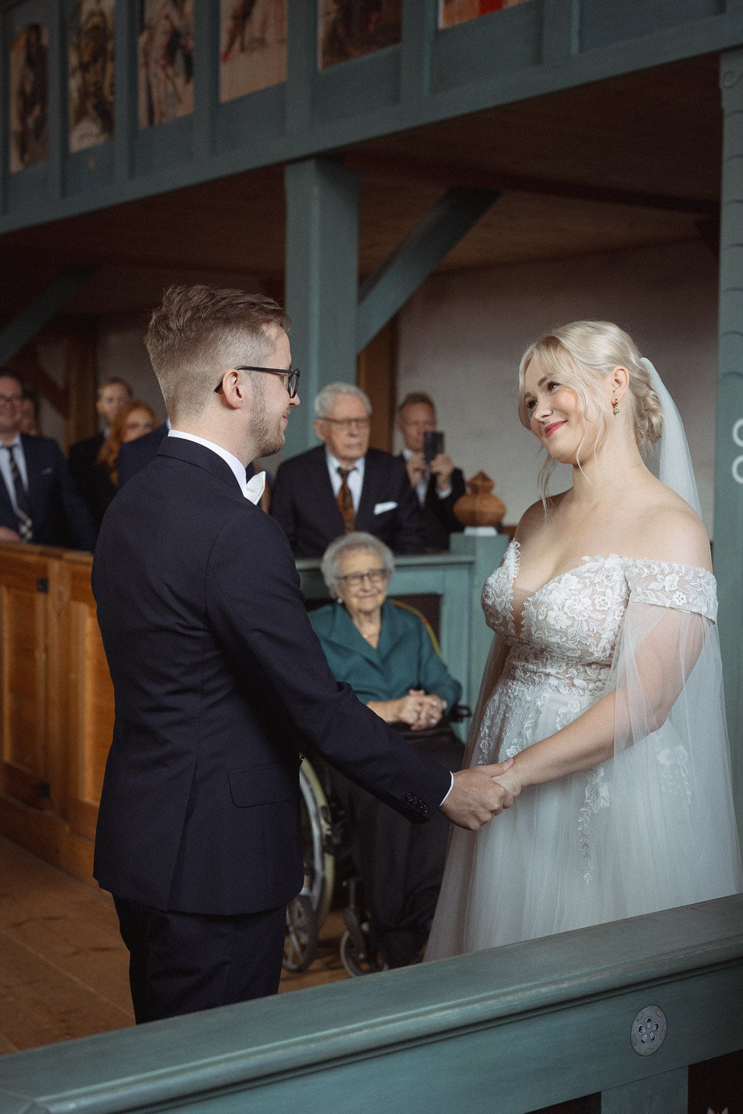 dokumentaarinen hääkuvaus