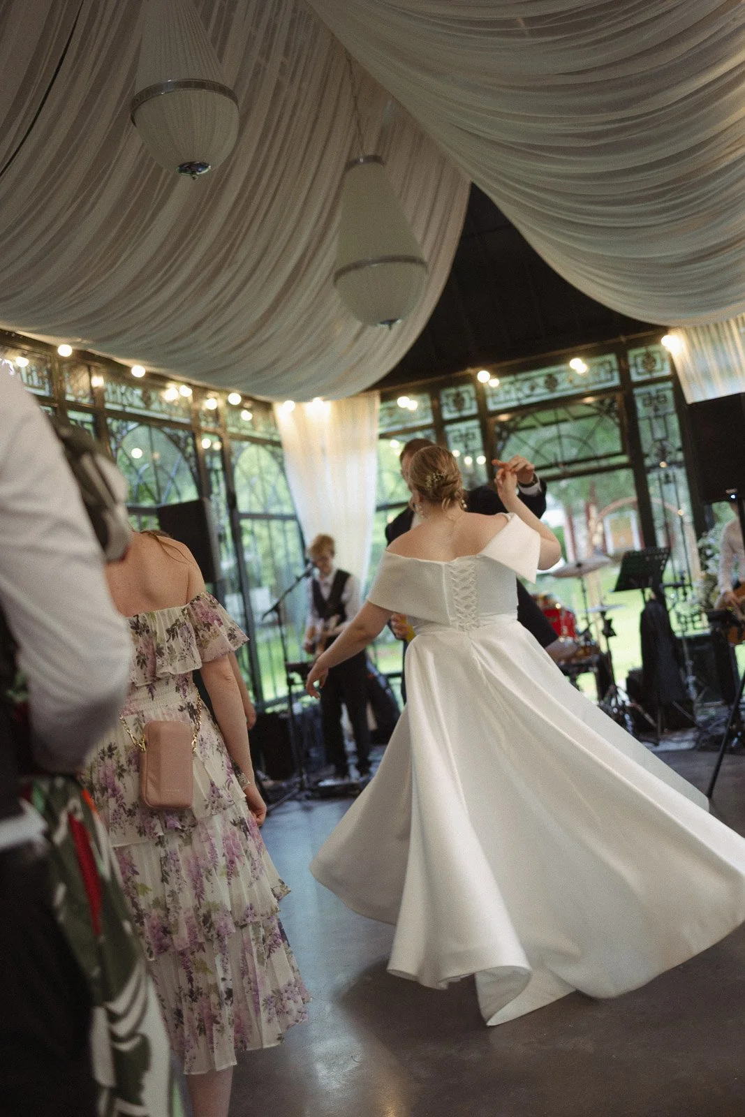 hääkuvaus Vaihmalan hovissa