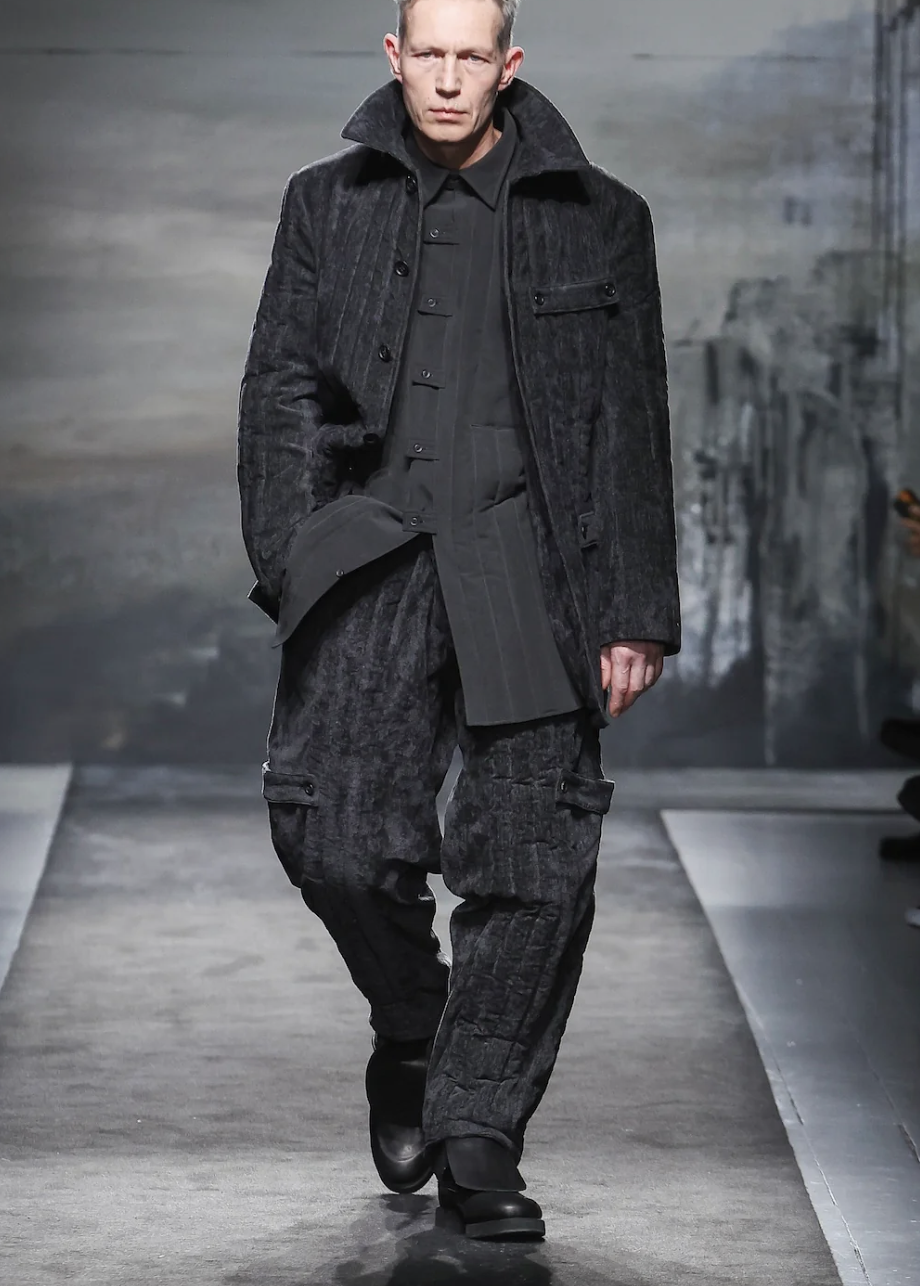 yohji-yamamoto-linen-layered-coat-runway-1990s.jpg